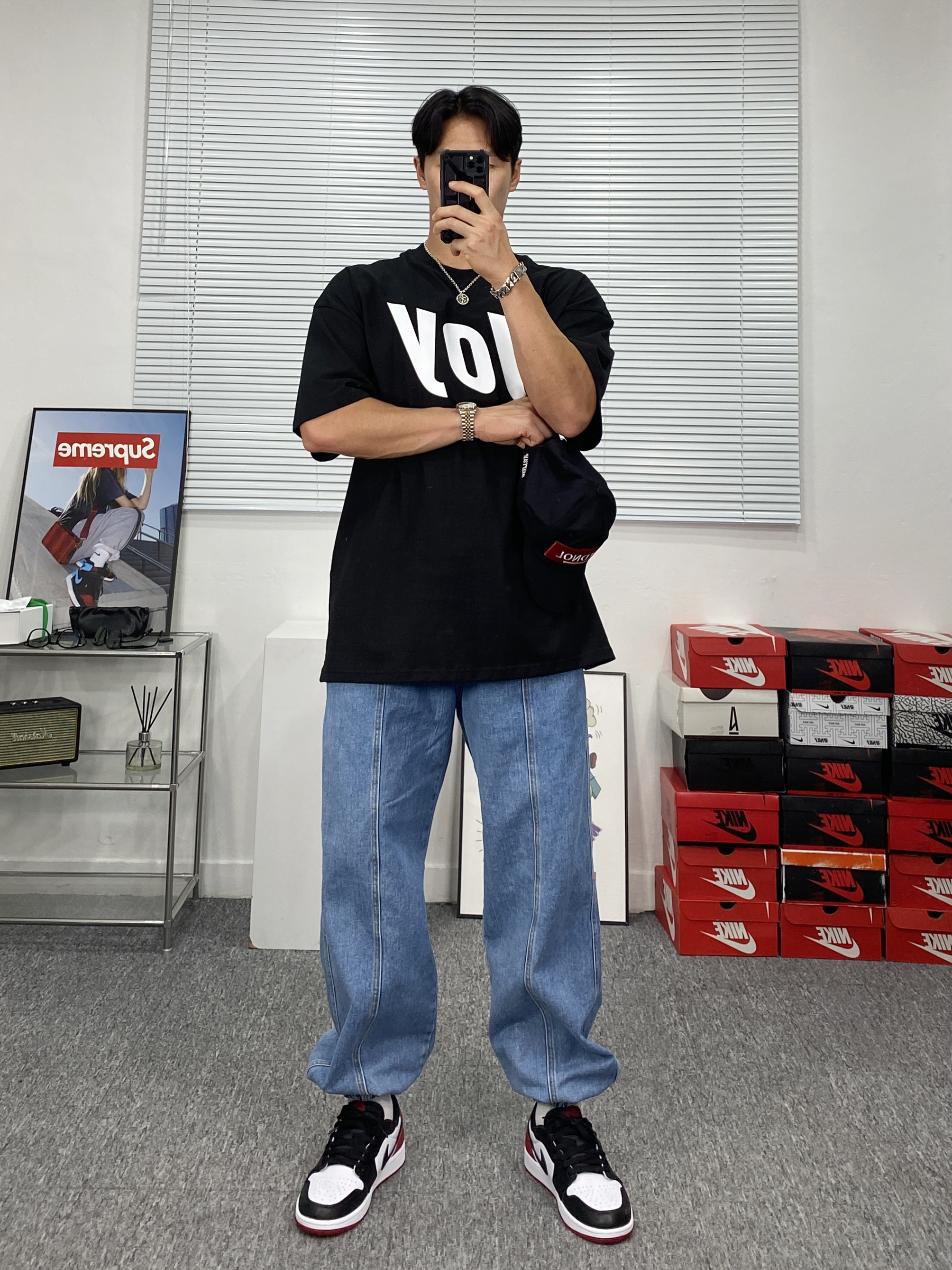 Jordan 1 Retro Low OG Black Toe 착용 스타일 - 4