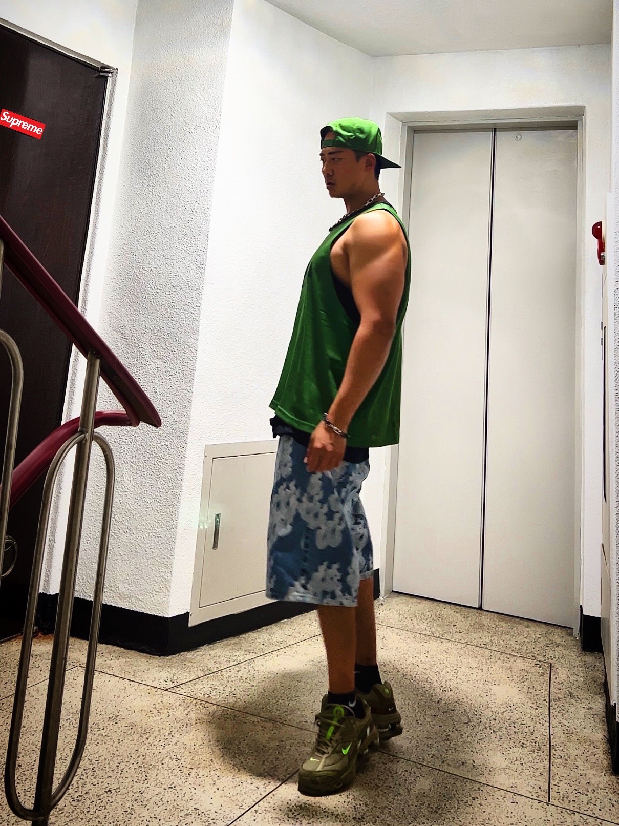 Jordan x Off-White Pro Jumpman Air Cap Forest Green, Jordan x Off-White S/S Top Forest Green Black - US/EU 착용 스타일