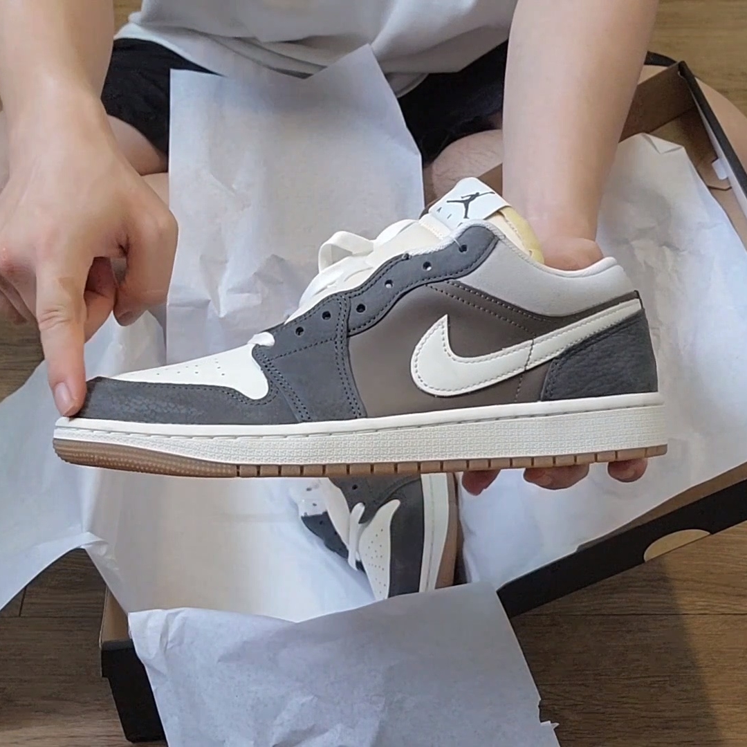 Jordan 1 Low Kkachi 착용 스타일 - 1