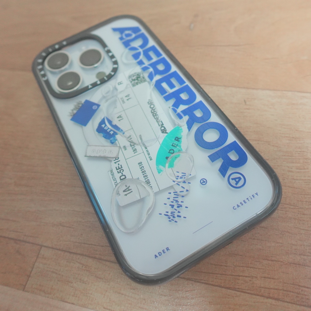 Casetify x Ader Error iPhone Sticker Magsafe Case Clear 착용 스타일 - 3