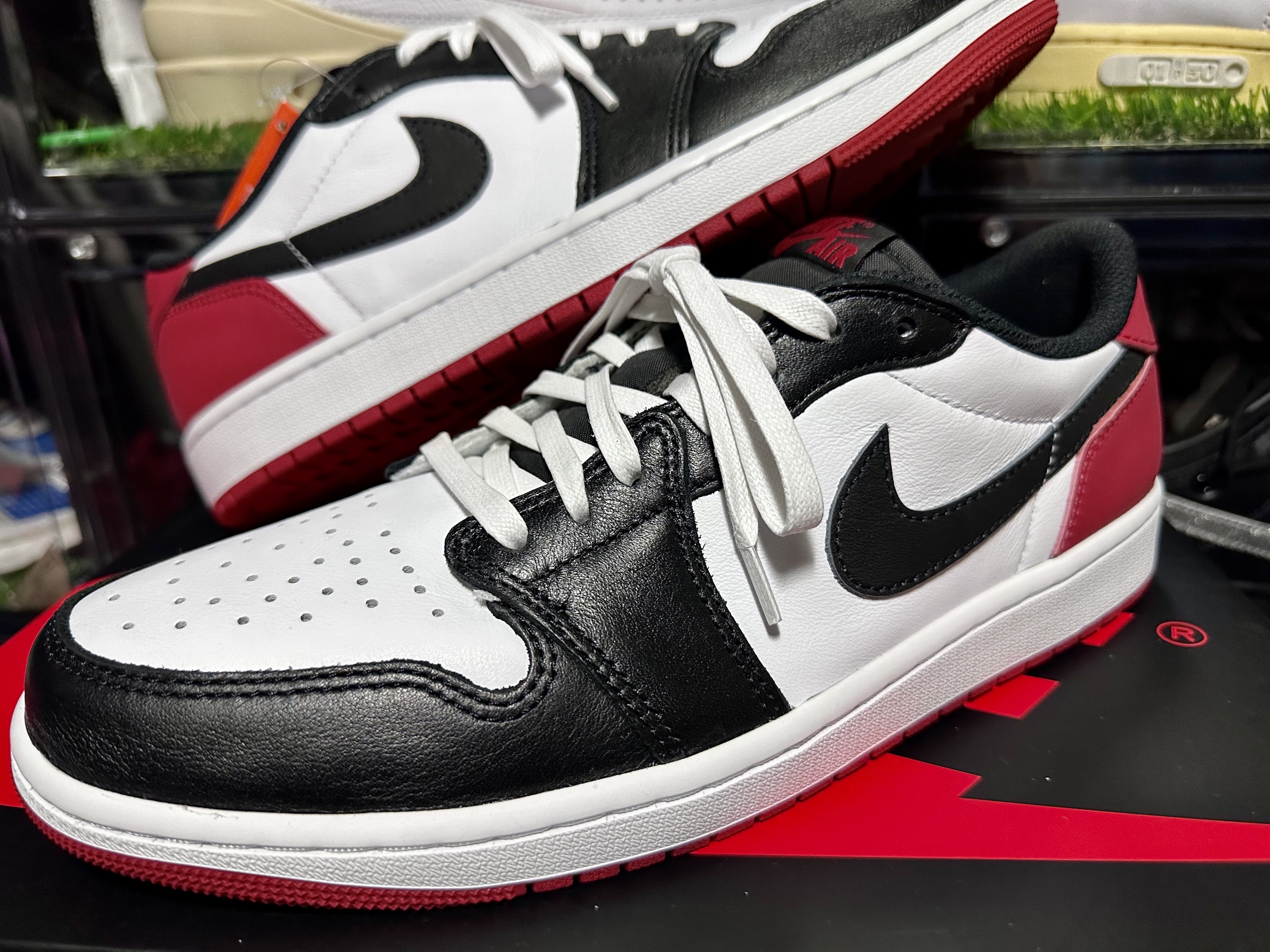 Jordan 1 Retro Low OG Black Toe 착용 스타일 - 2