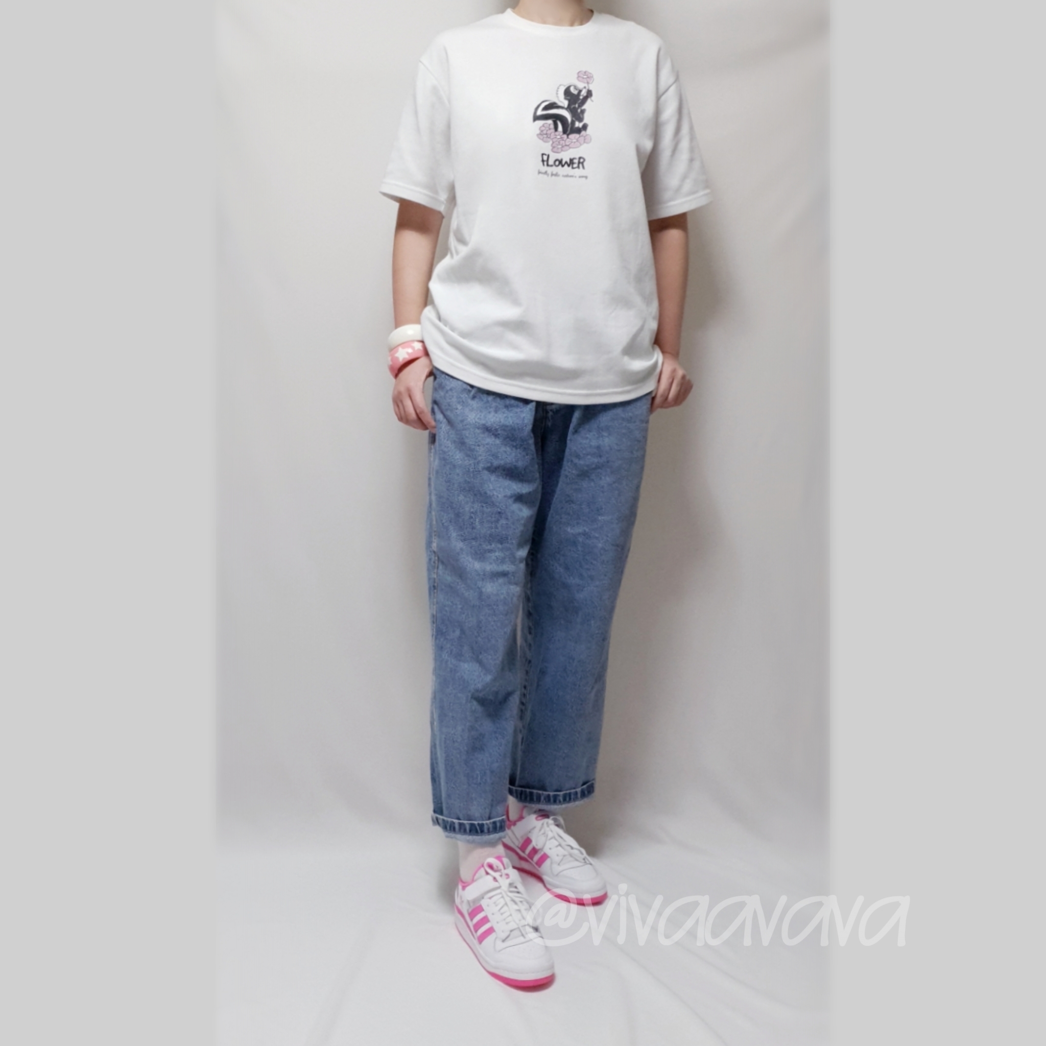 (J) Adidas Forum Low White Screaming Pink 착용 스타일 - 2