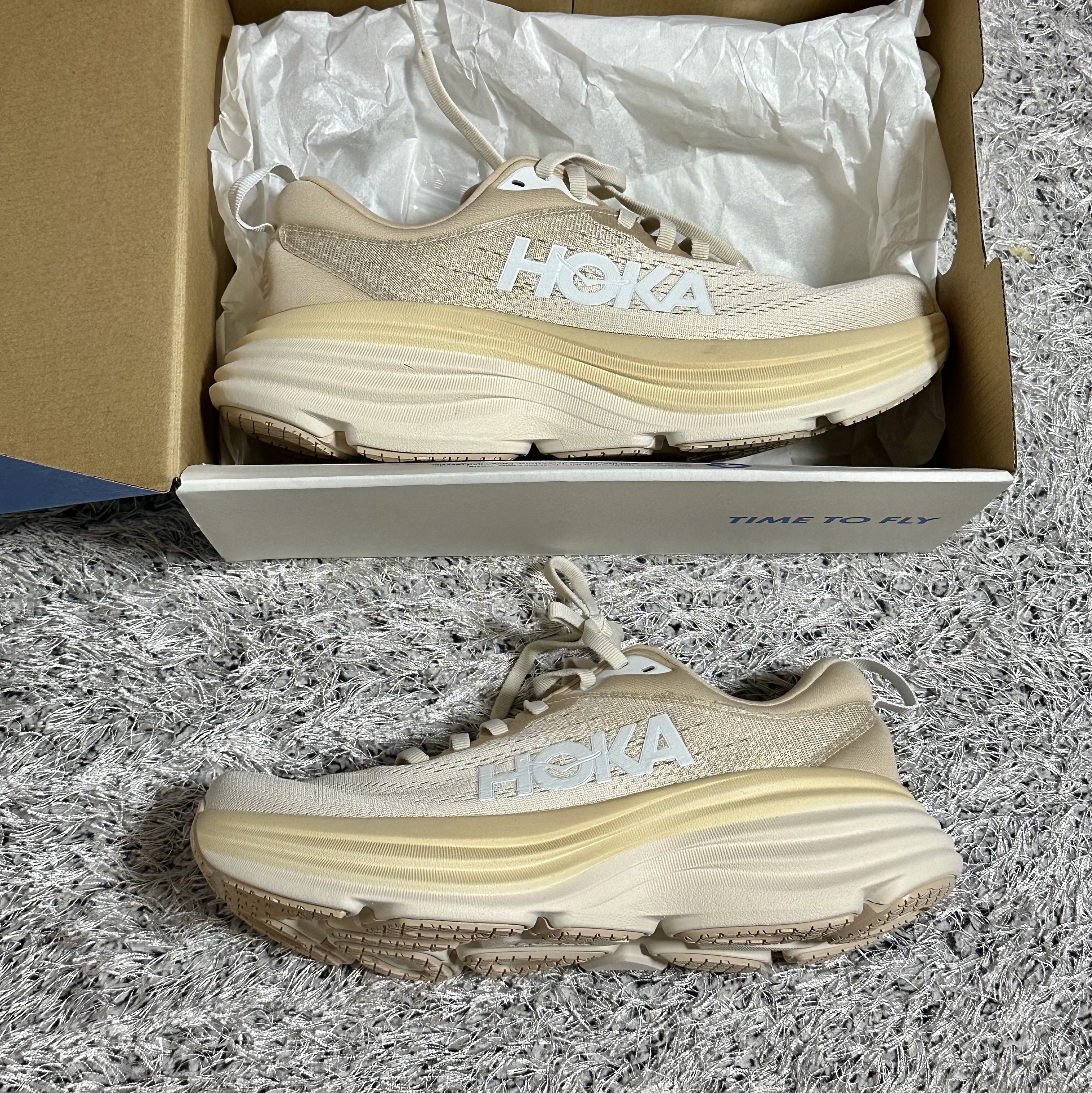 Hoka Bondi 8 Shifting Sand - Regular 착용 스타일