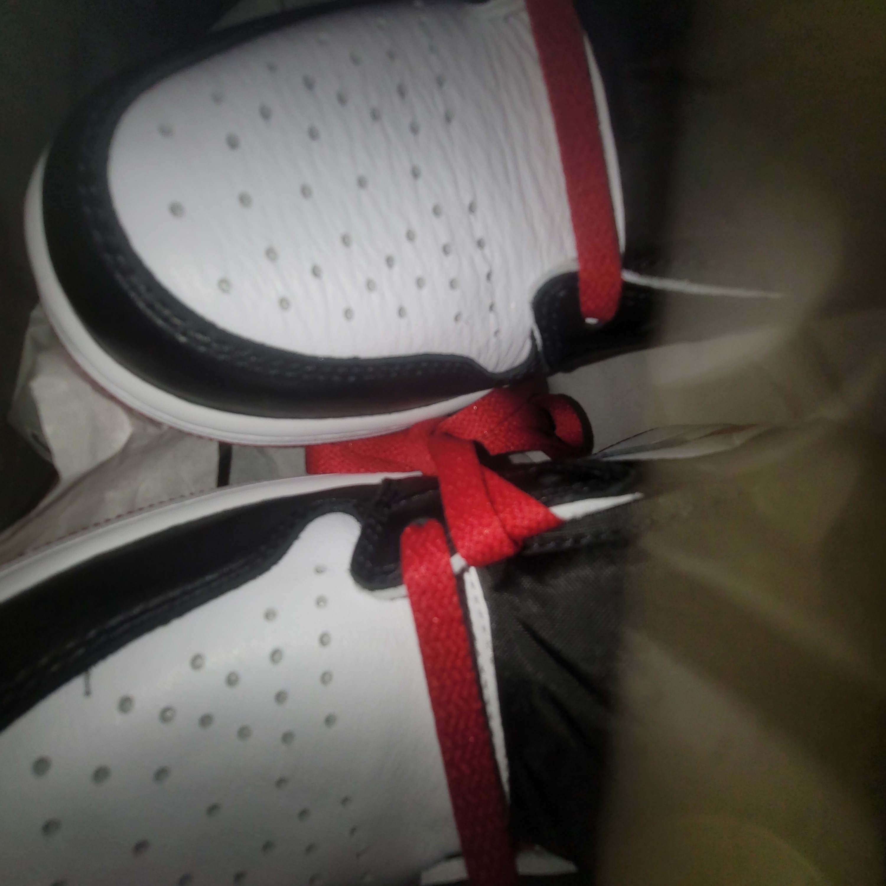 Jordan 1 Retro Low OG Black Toe 착용 스타일