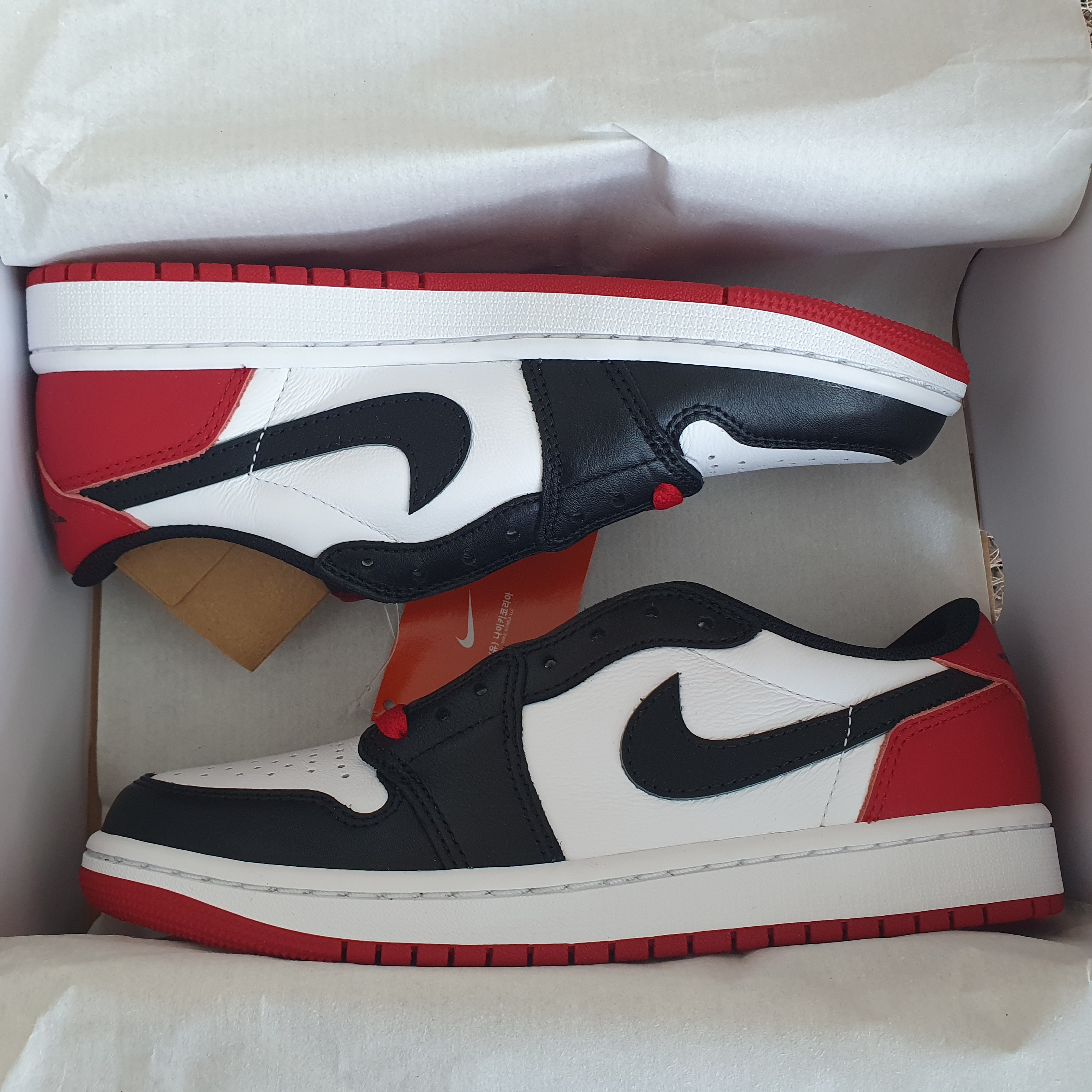 Jordan 1 Retro Low OG Black Toe 착용 스타일 - 3