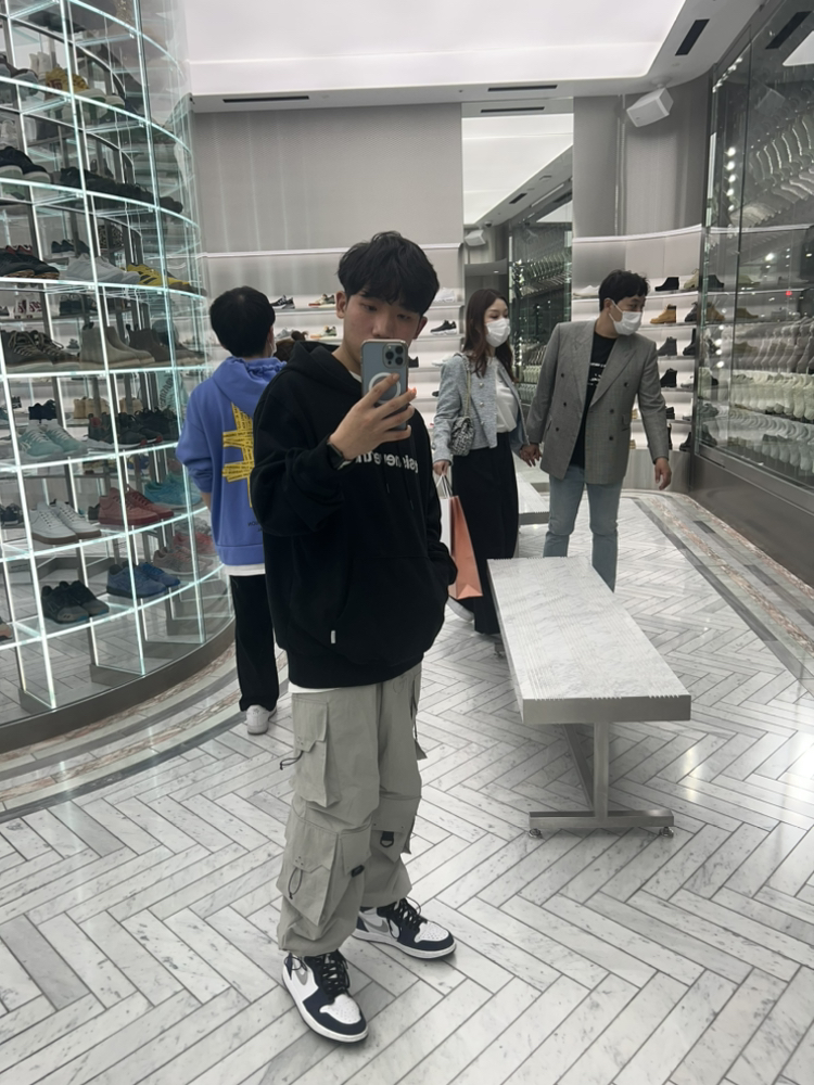 KREAM 프로필 이미지