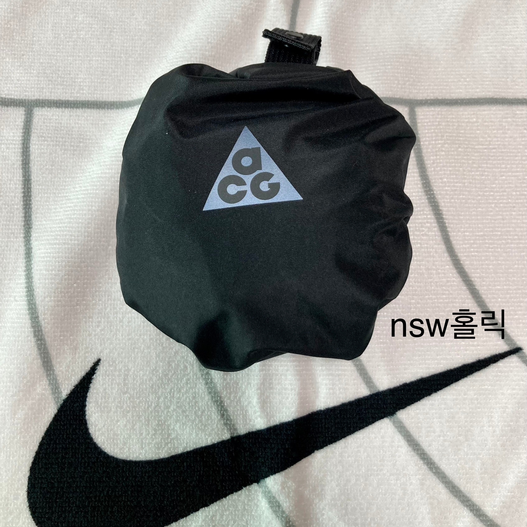 Nike ACG Apex Bucket Hat Black 착용 스타일 - 4