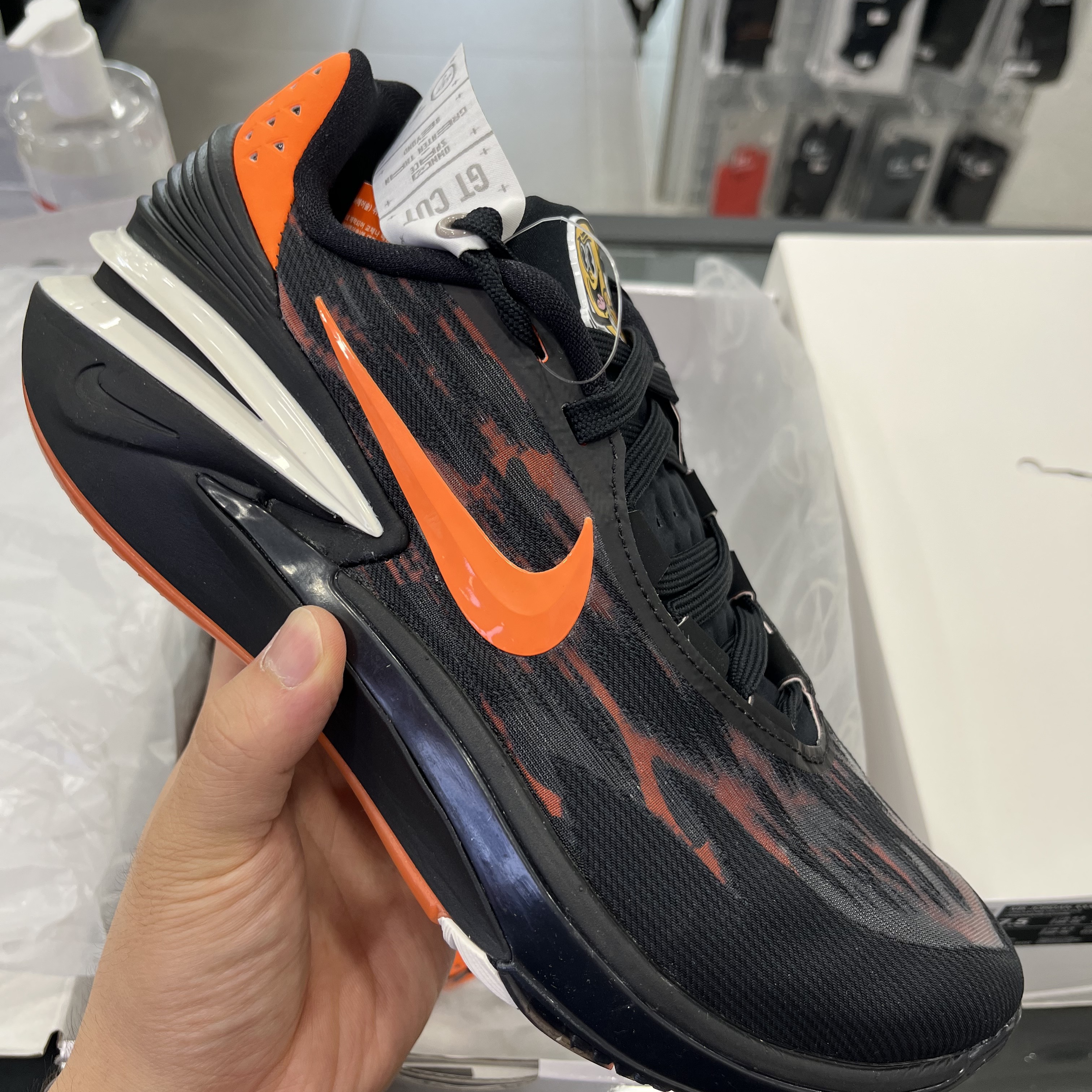 Nike Air Zoom GT Cut 2 Black Phantom 착용 스타일 - 1