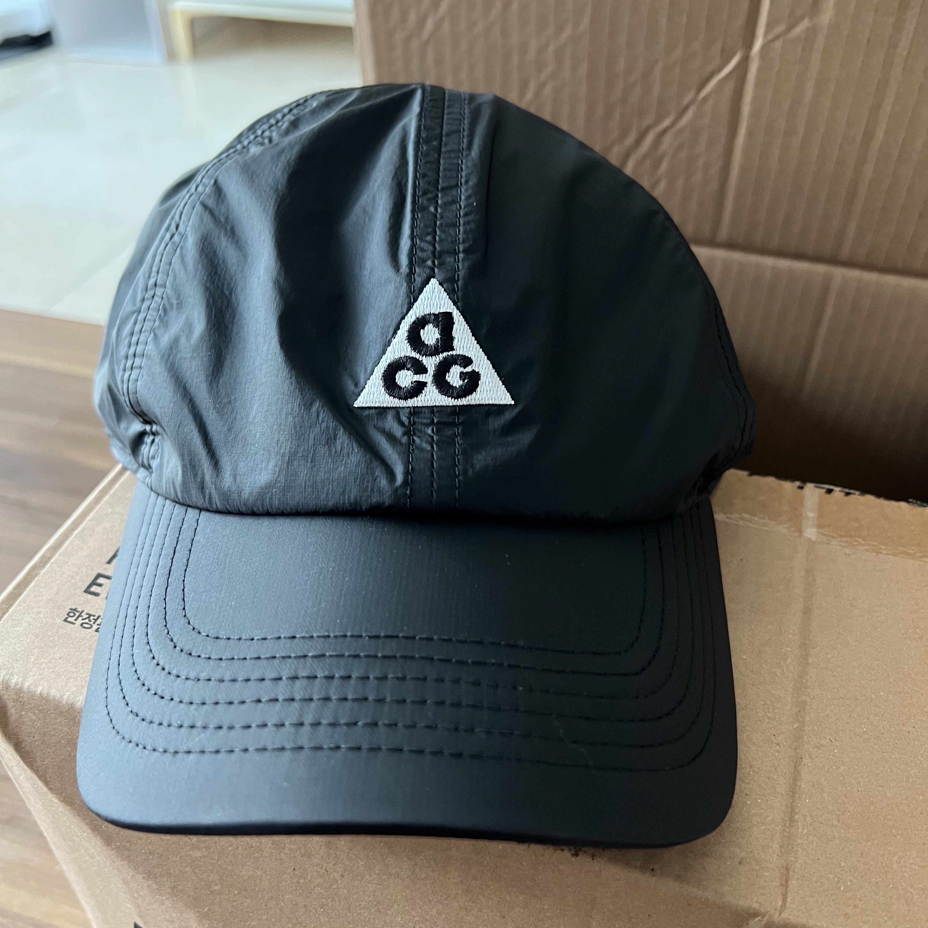 Nike ACG Trail Cap Black 착용 스타일