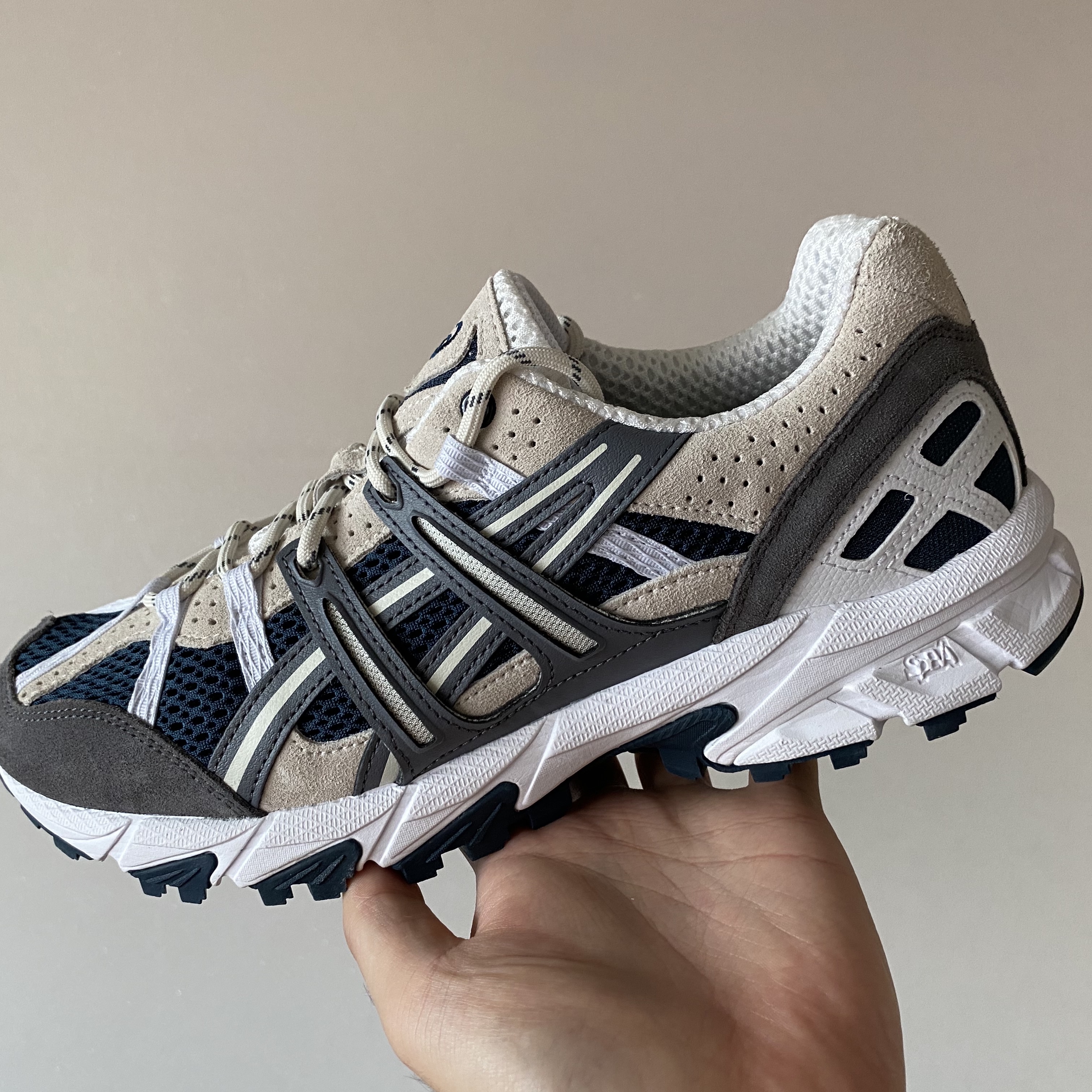 Asics Gel-Sonoma 15-50 French Blue 착용 스타일