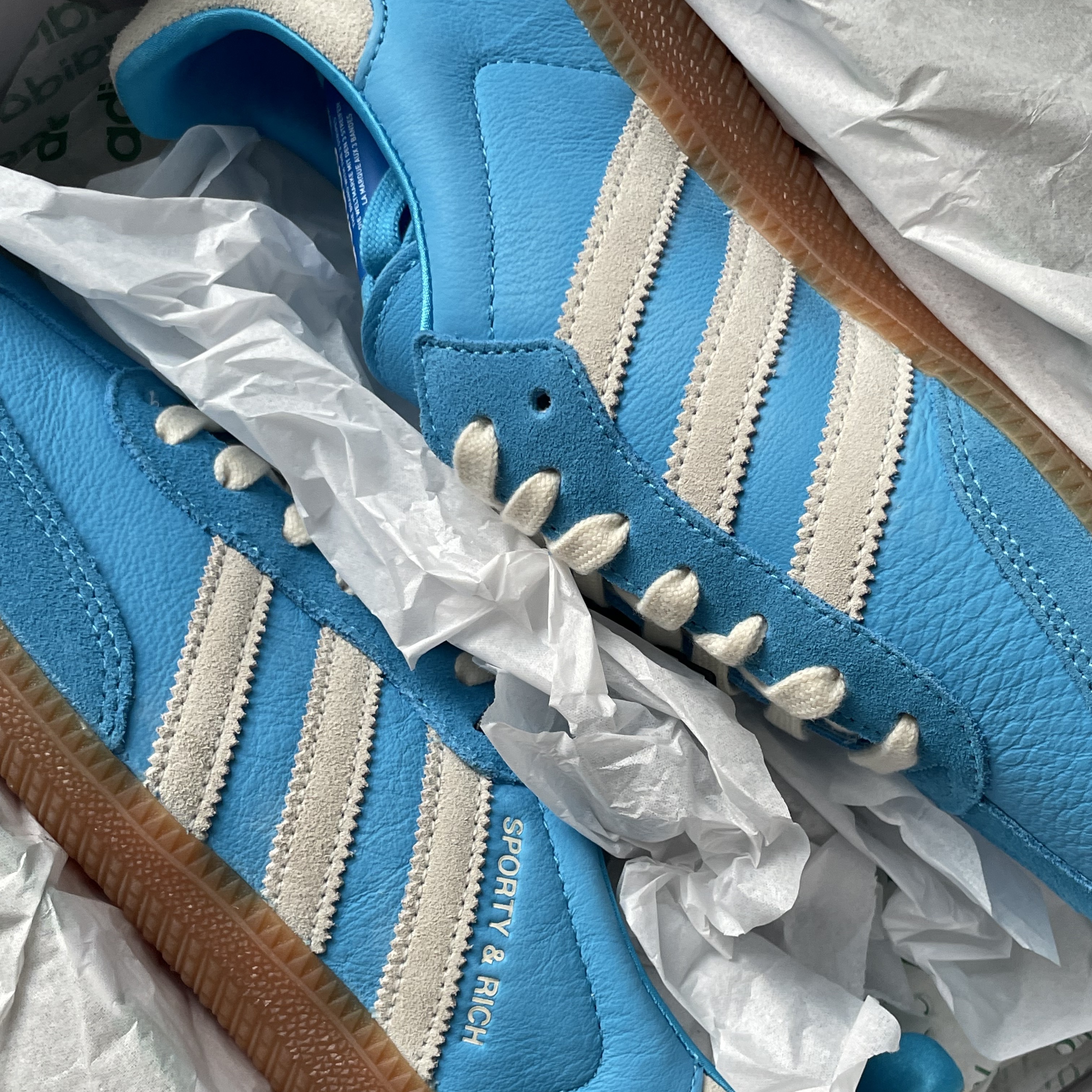 Adidas x Sporty & Rich Samba Blue Rush Cream White 착용 스타일