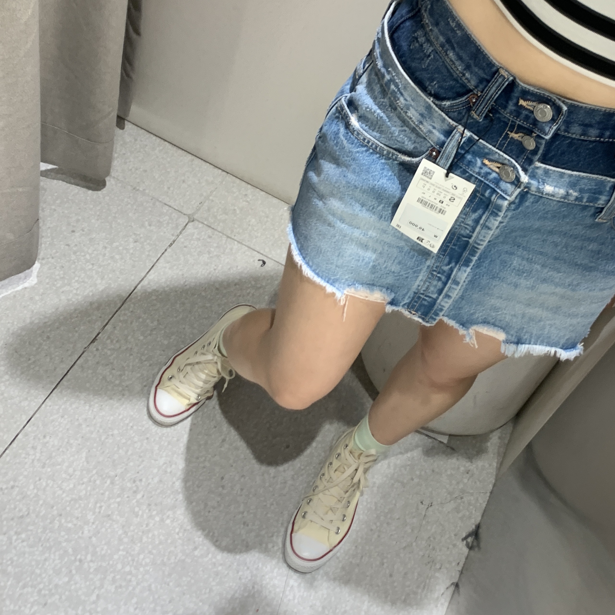 Converse Chuck 70 High Parchment 착용 스타일 - 1