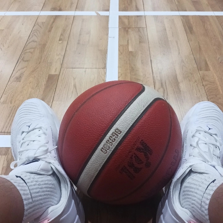 Jordan Luka 1 PF White Bleached Coral 착용 스타일