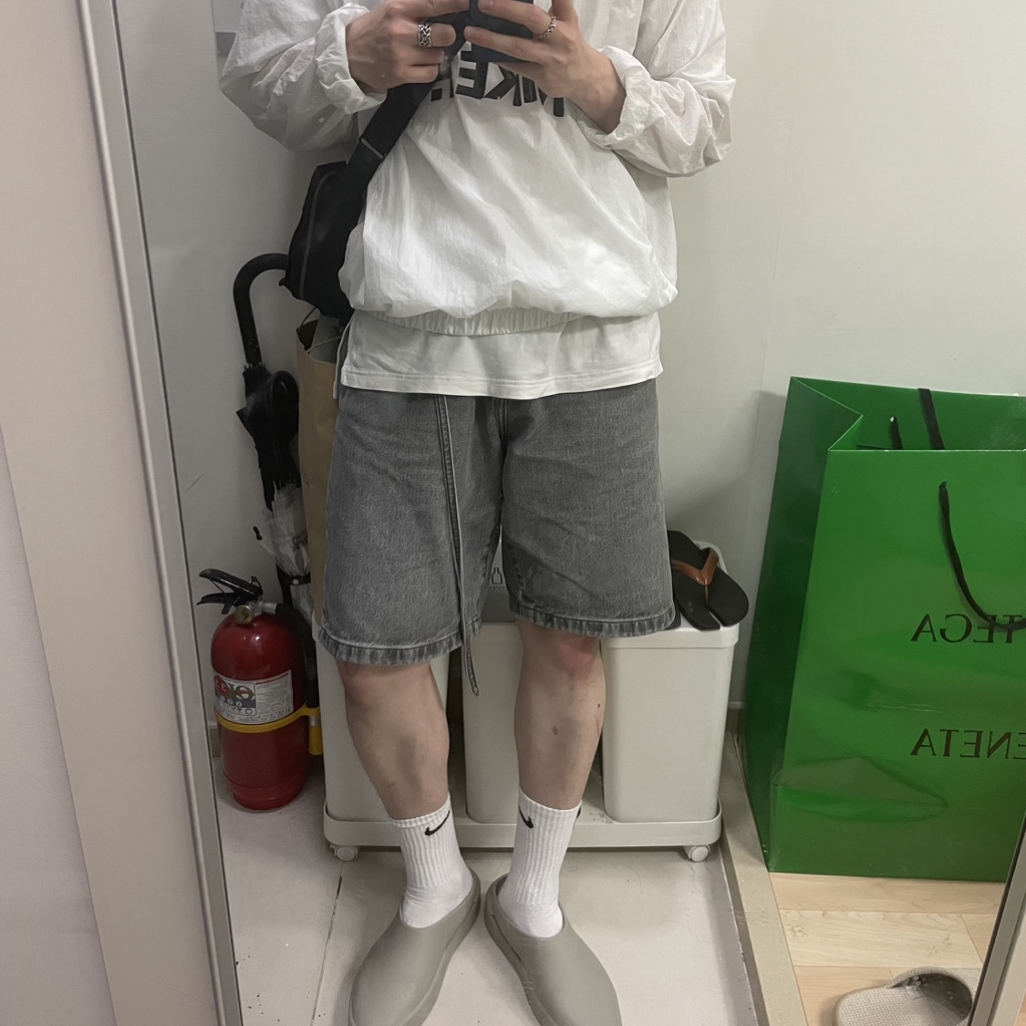 Fear of God The California Dusty Concrete 착용 스타일