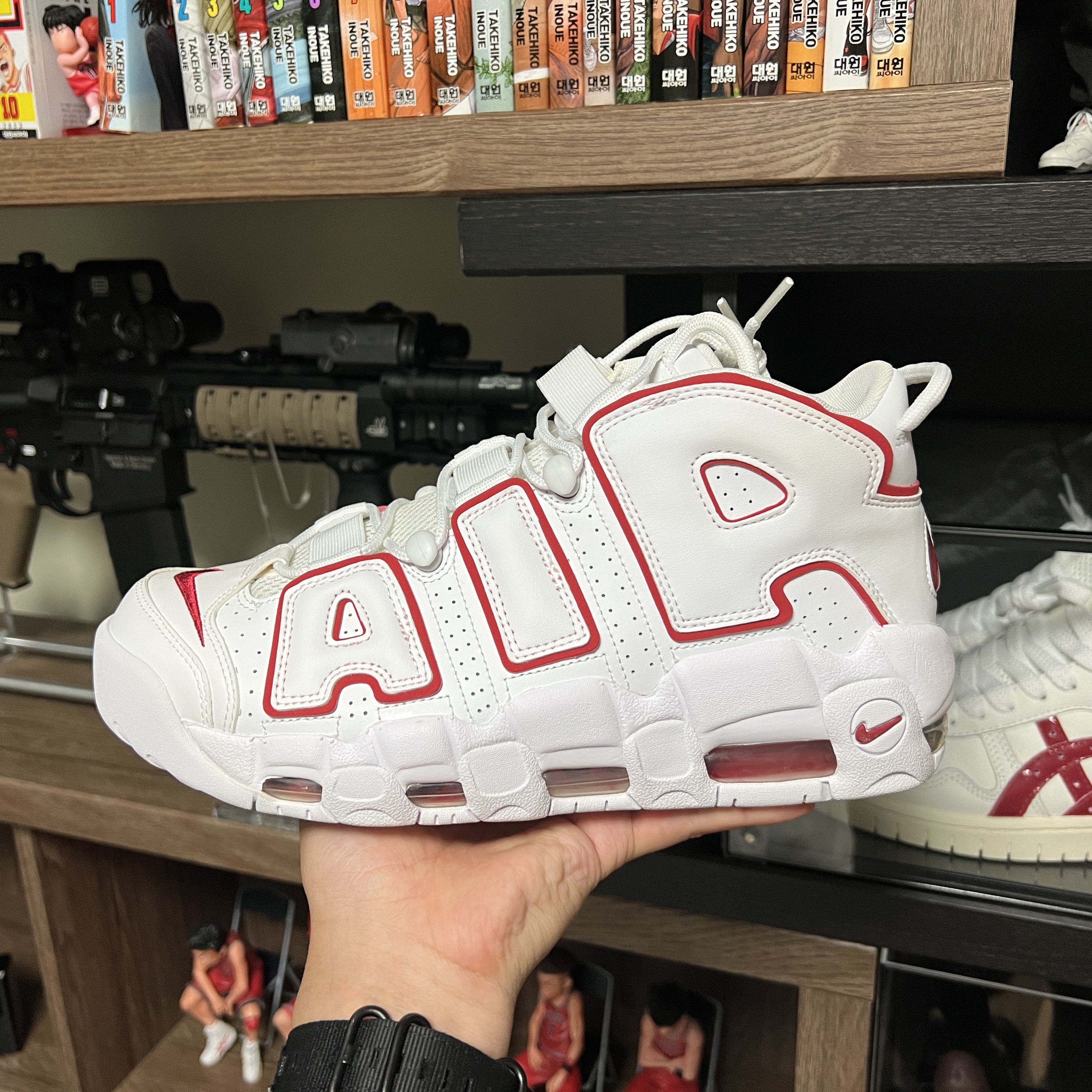 Nike Air More Uptempo White Varsity Red 2018 착용 스타일 - 1