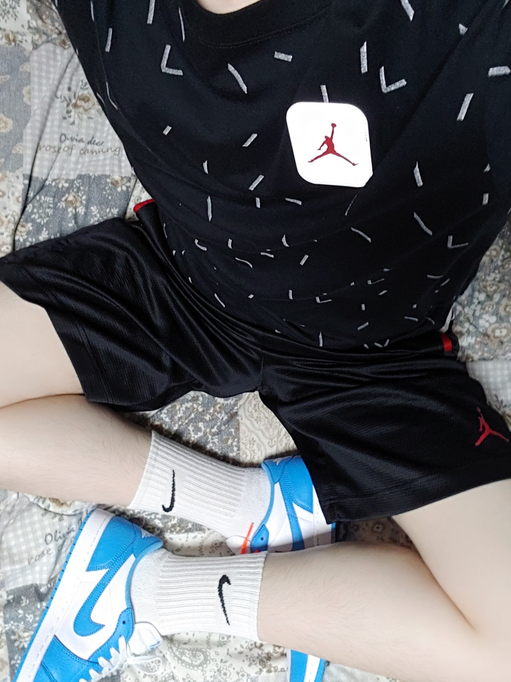 Jordan 1 Low SB UNC 착용 스타일