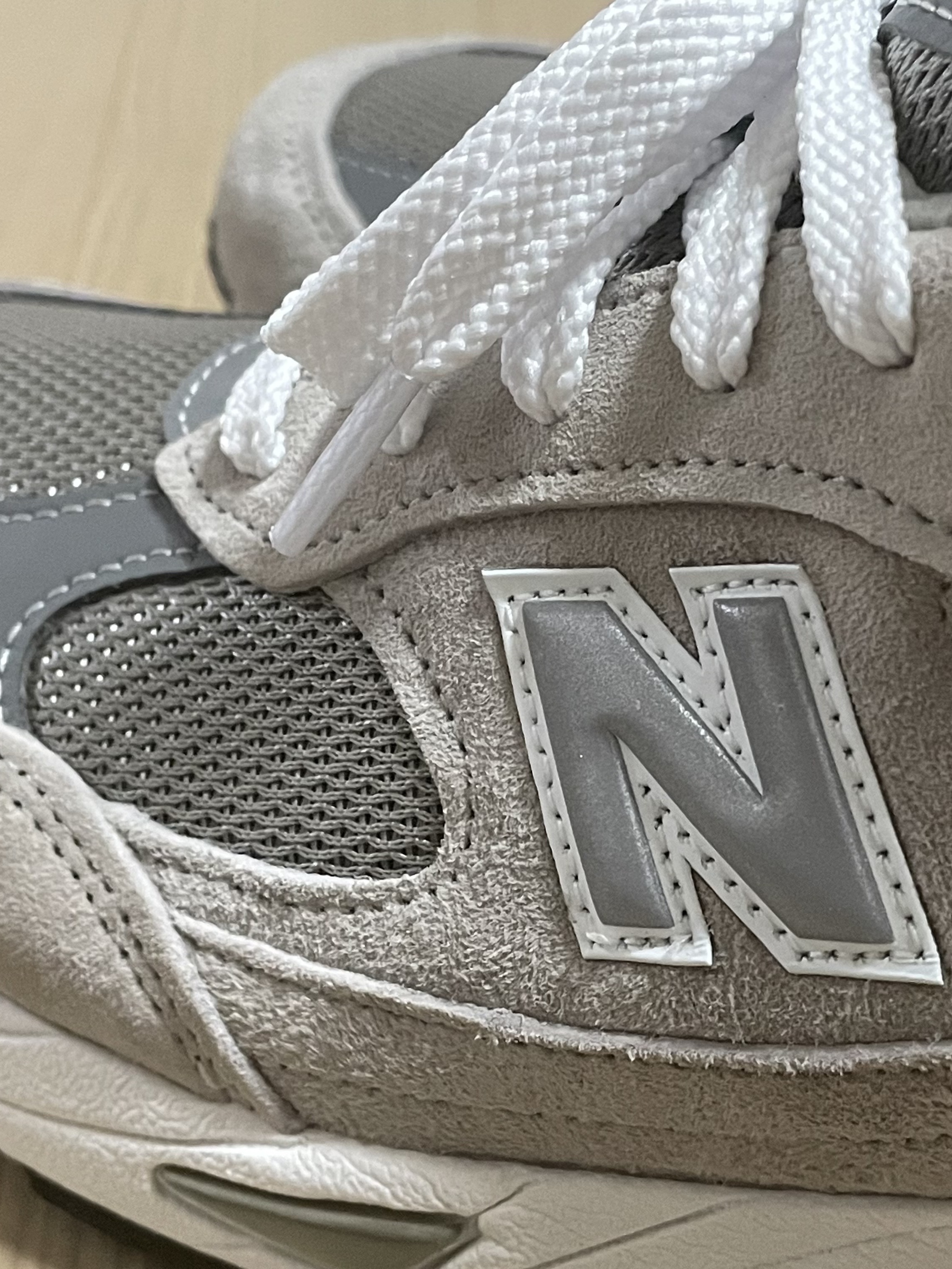 New Balance 991 Made in UK Grey 착용 스타일 - 2