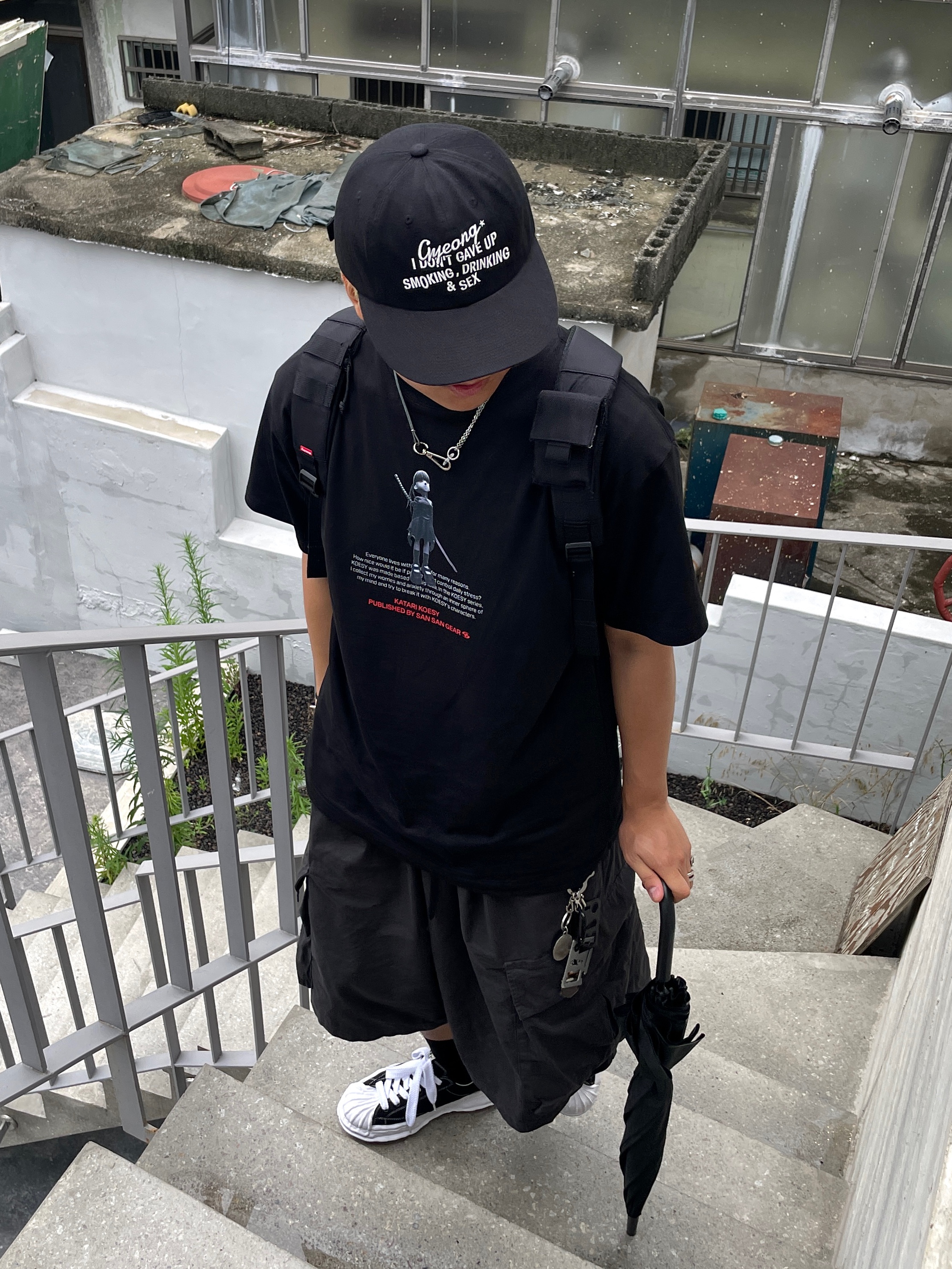 Maison Mihara Yasuhiro Blakey OG Sole Canvas Low-top Sneakers Black White, Supreme Backpack Black - 19FW 착용 스타일 - 1