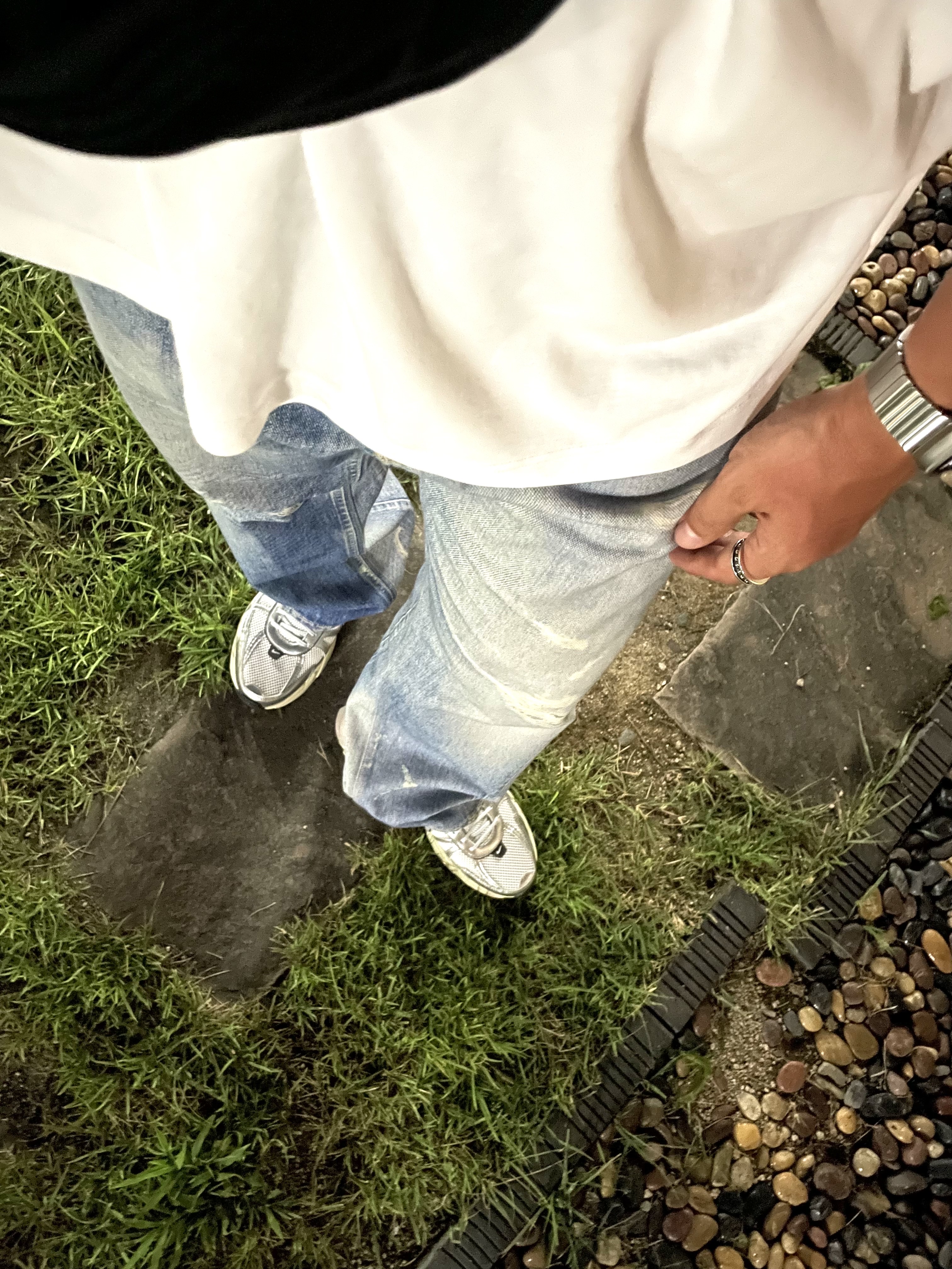 Nike V2K Run Summit White Metallic Silver, Our Legacy Third Cut Digital Denim Print 착용 스타일 - 1