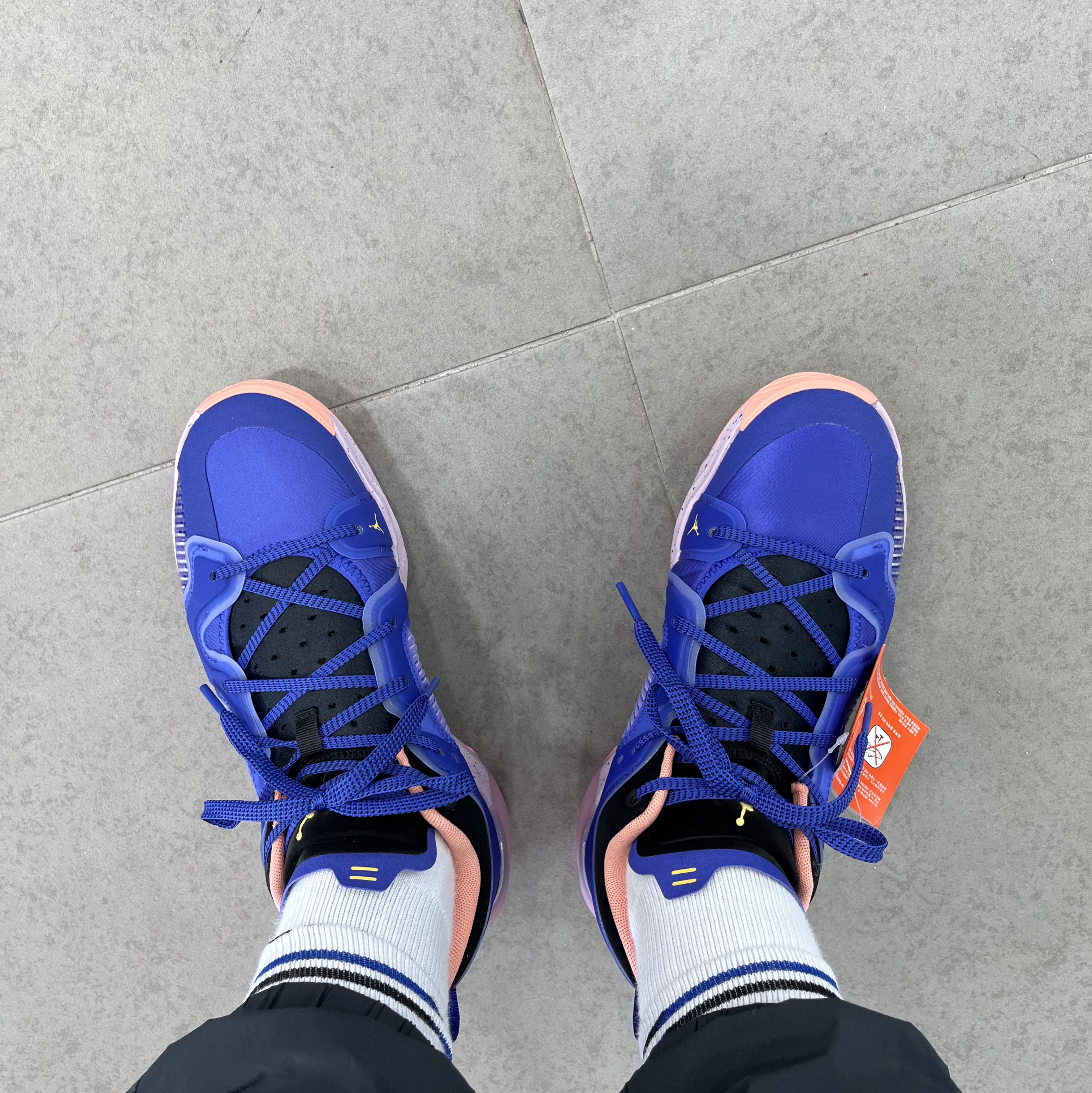 Jordan XXXVII Low PF Lapis 착용 스타일 - 3