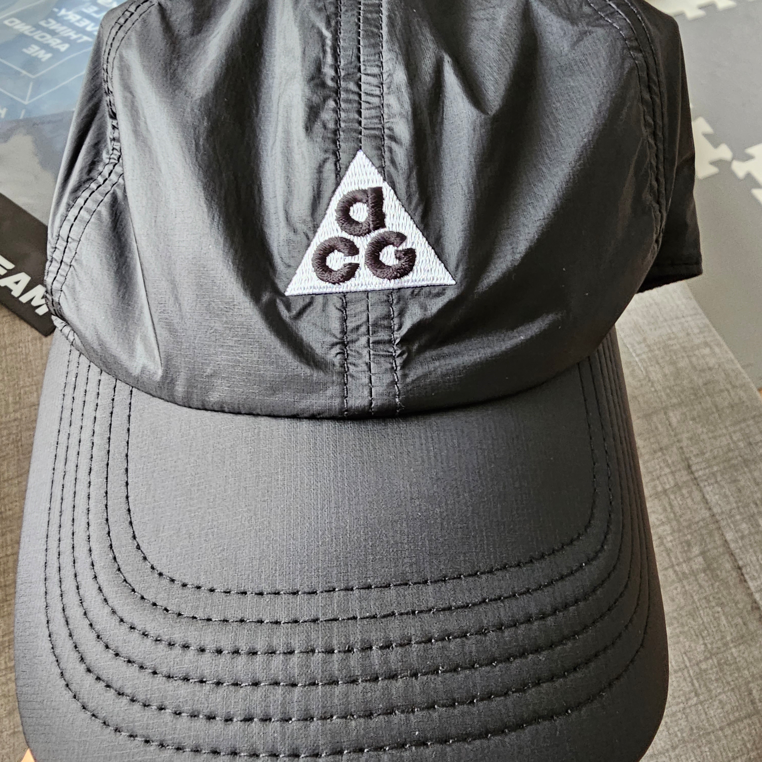 Nike ACG Trail Cap Black 착용 스타일 - 2