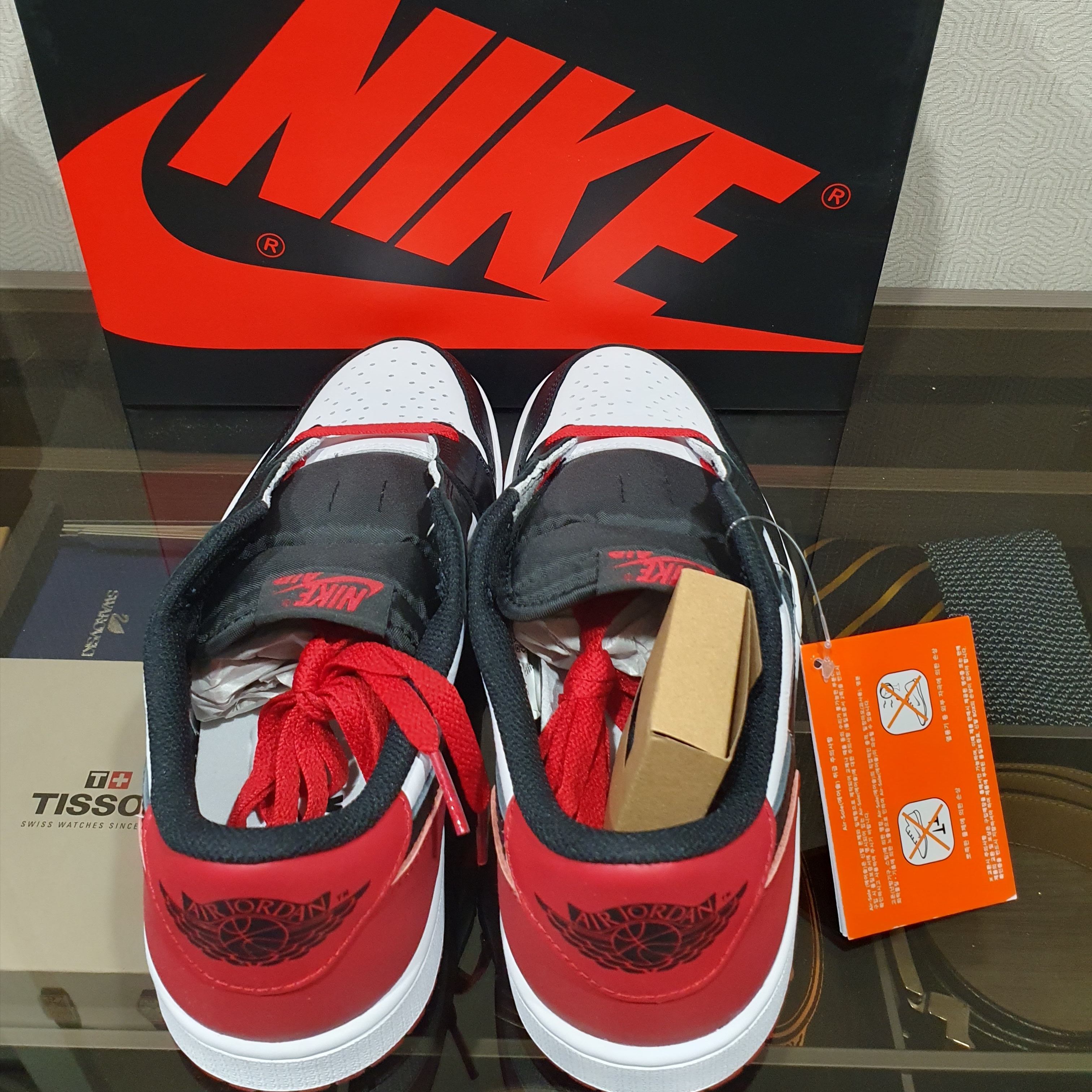 Jordan 1 Retro Low OG Black Toe 착용 스타일 - 3