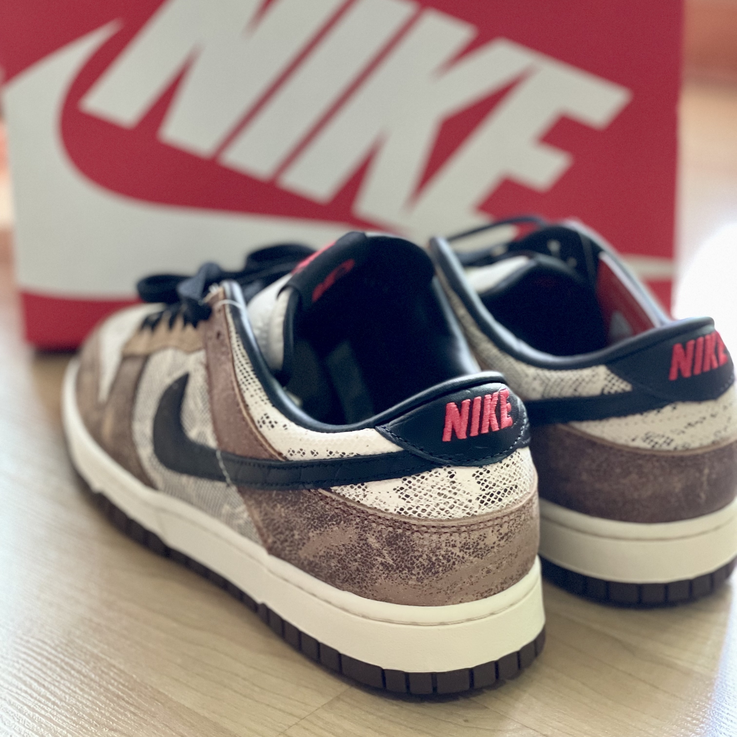 Nike Dunk Low PRM Head to Head 착용 스타일 - 2