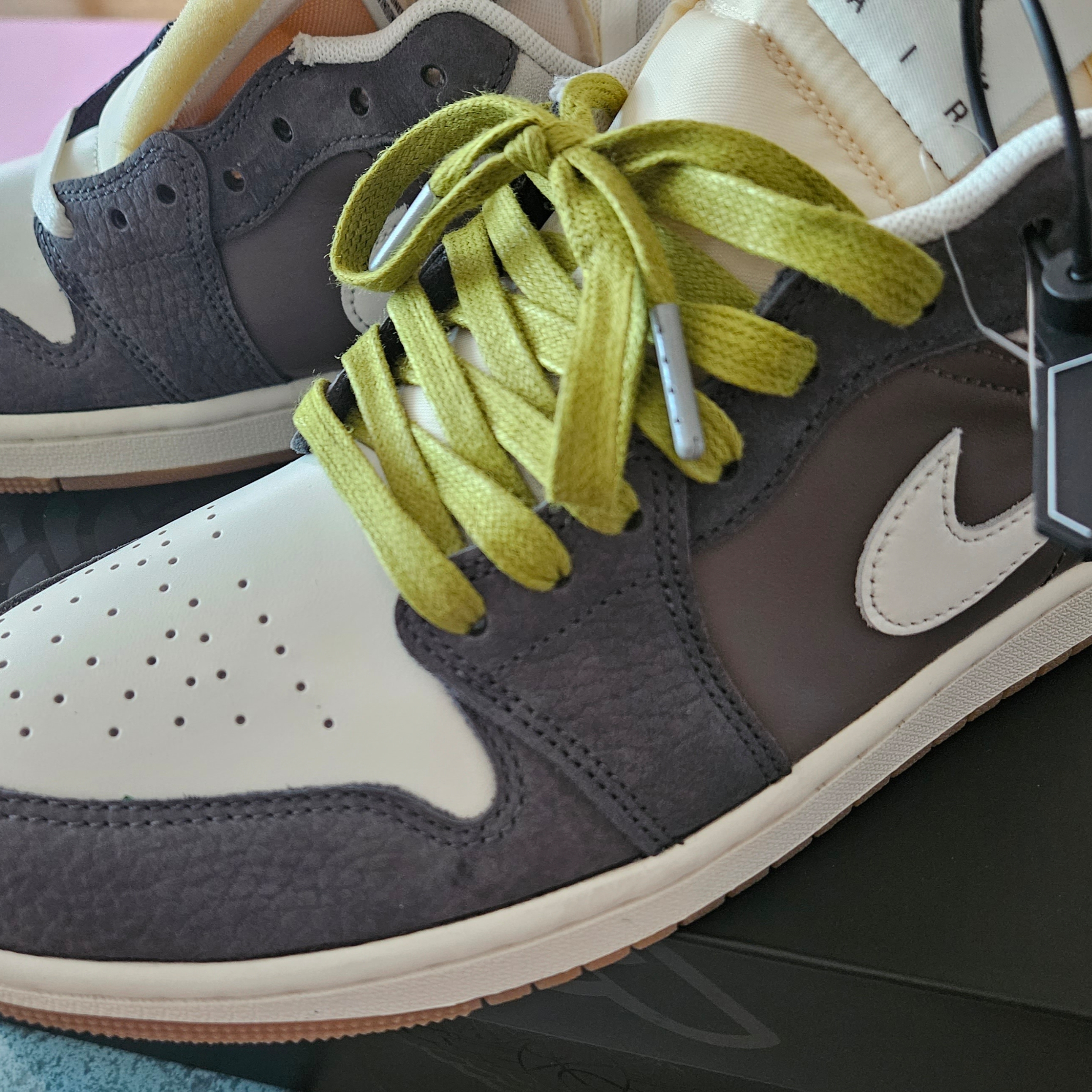Jordan 1 Low Kkachi 착용 스타일 - 1