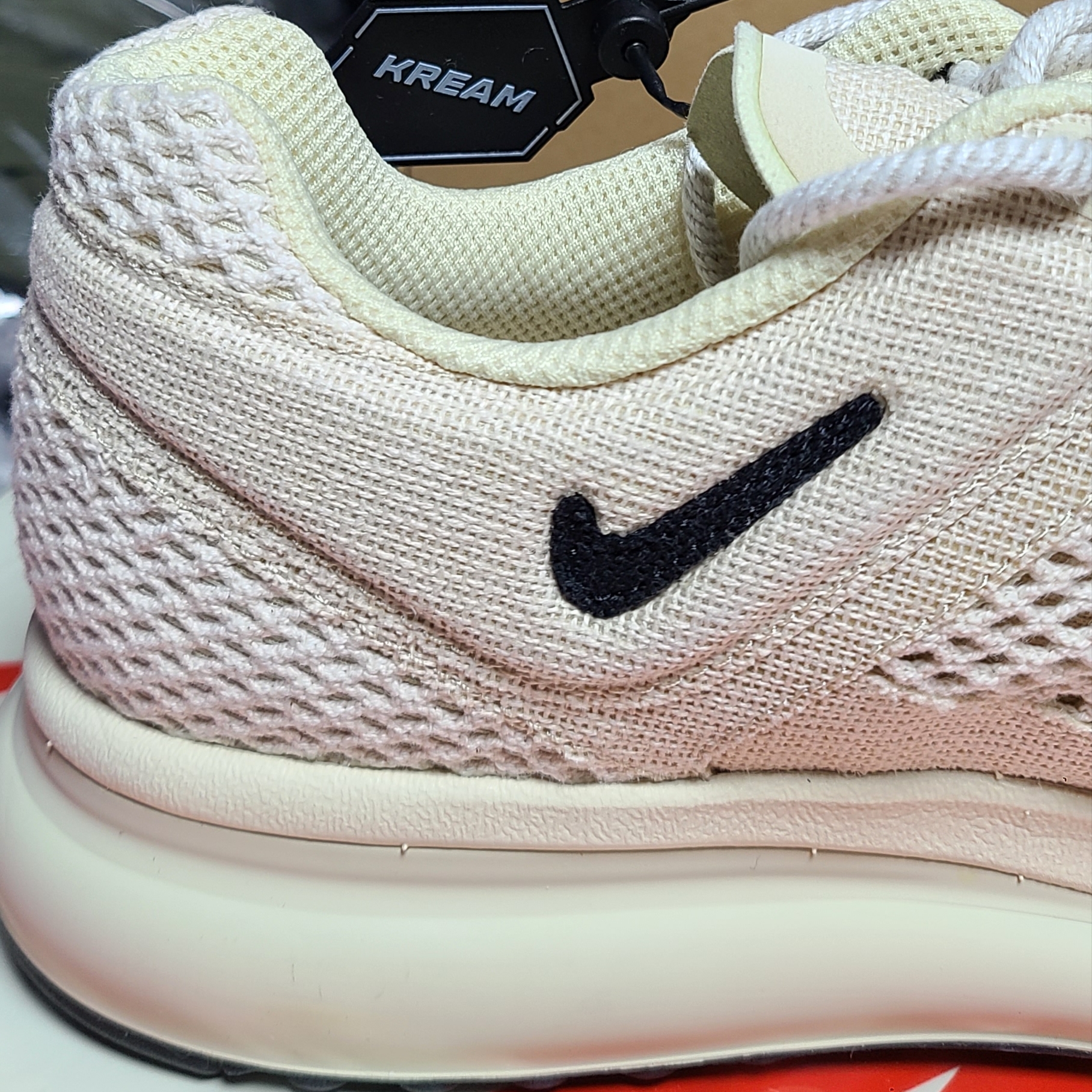 Nike x Stussy Air Max 2013 Fossil 착용 스타일 - 4