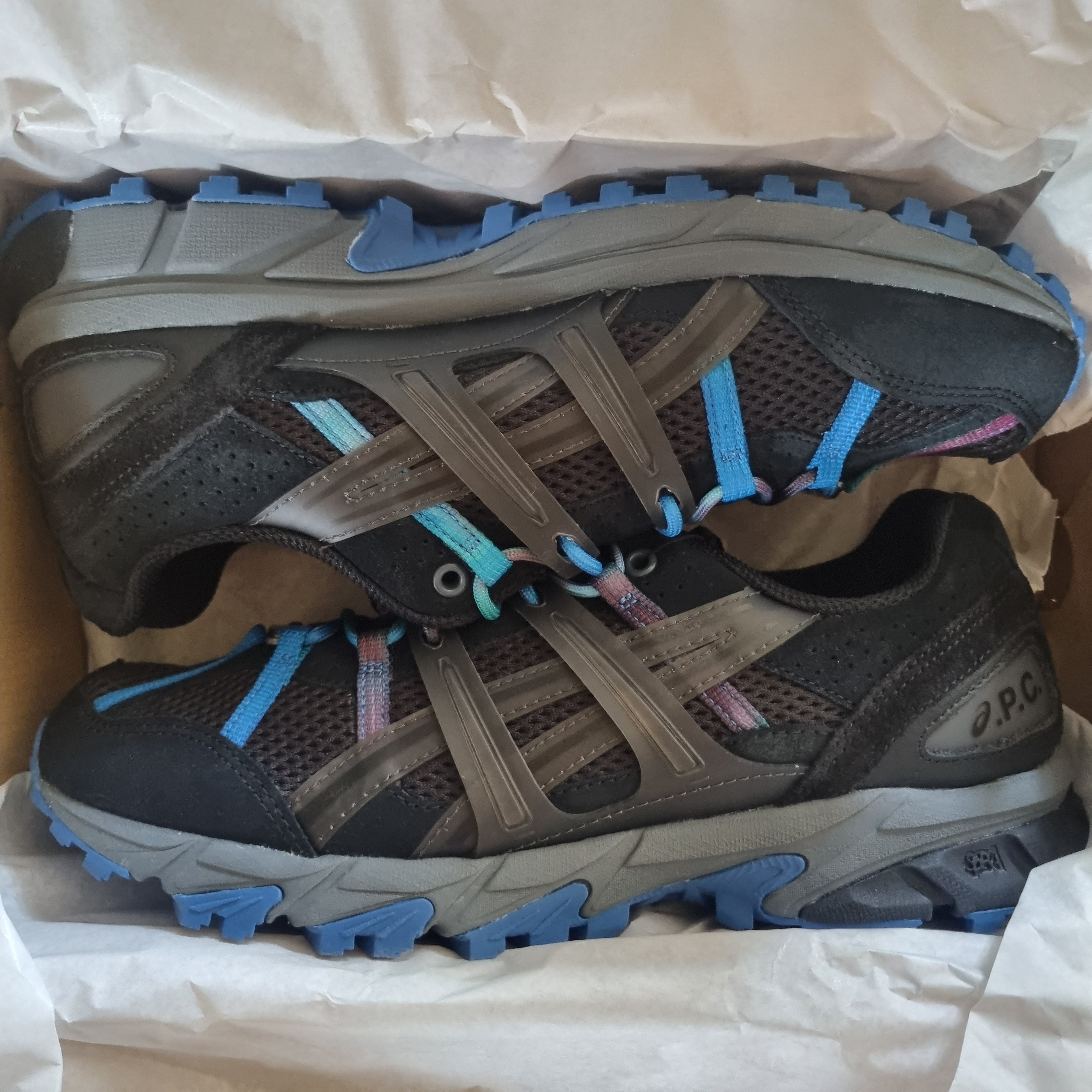 Asics x A.P.C. Gel-Sonoma 15-50 Black 착용 스타일 - 1
