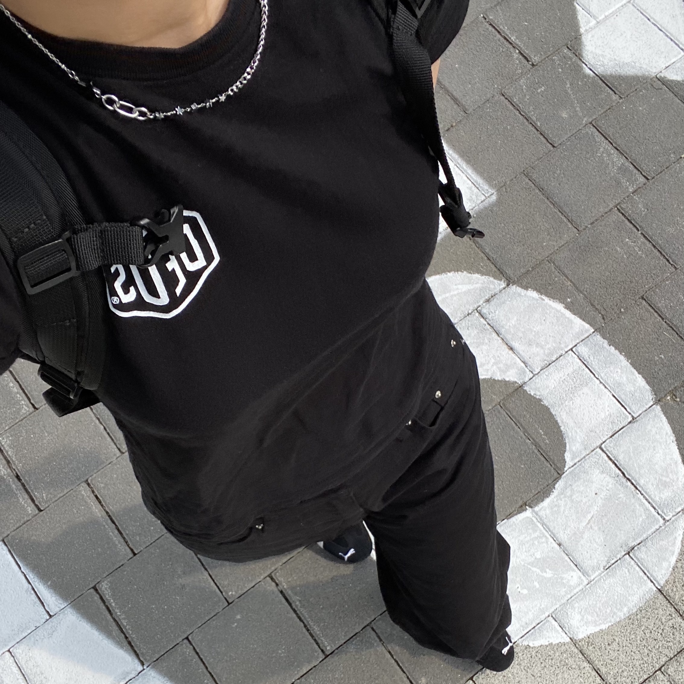 Puma Speedcat LS Black White 착용 스타일 - 1