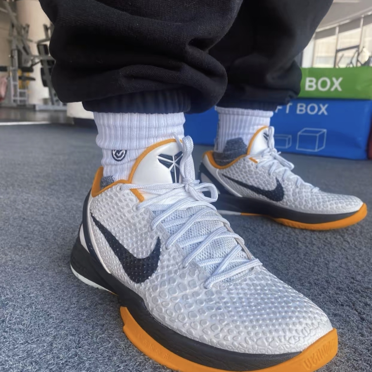 Nike Kobe 6 Protro White Del Sol 착용 스타일 - 2