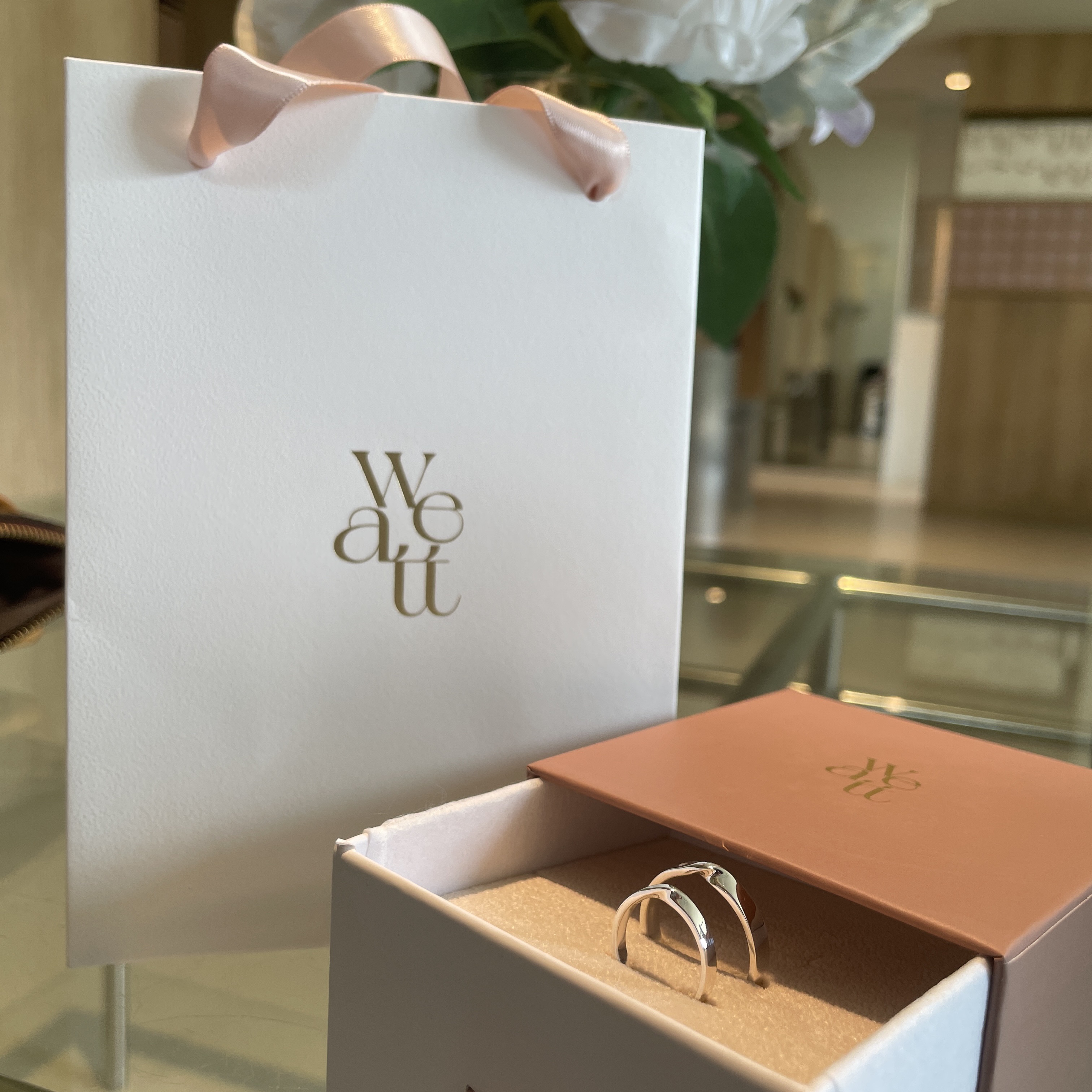 Maison Mihara Yasuhiro Peterson OG Sole Canvas Low Sneakers Black, Stussy x Gang Starr Take It Personal T-Shirt White 착용 스타일 - 2