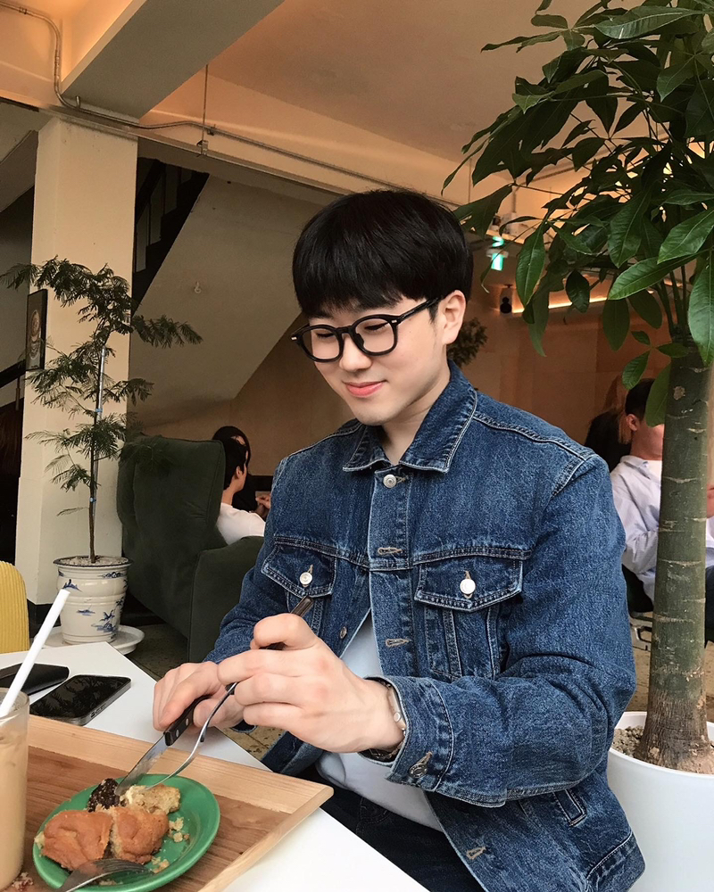 KREAM 프로필 이미지