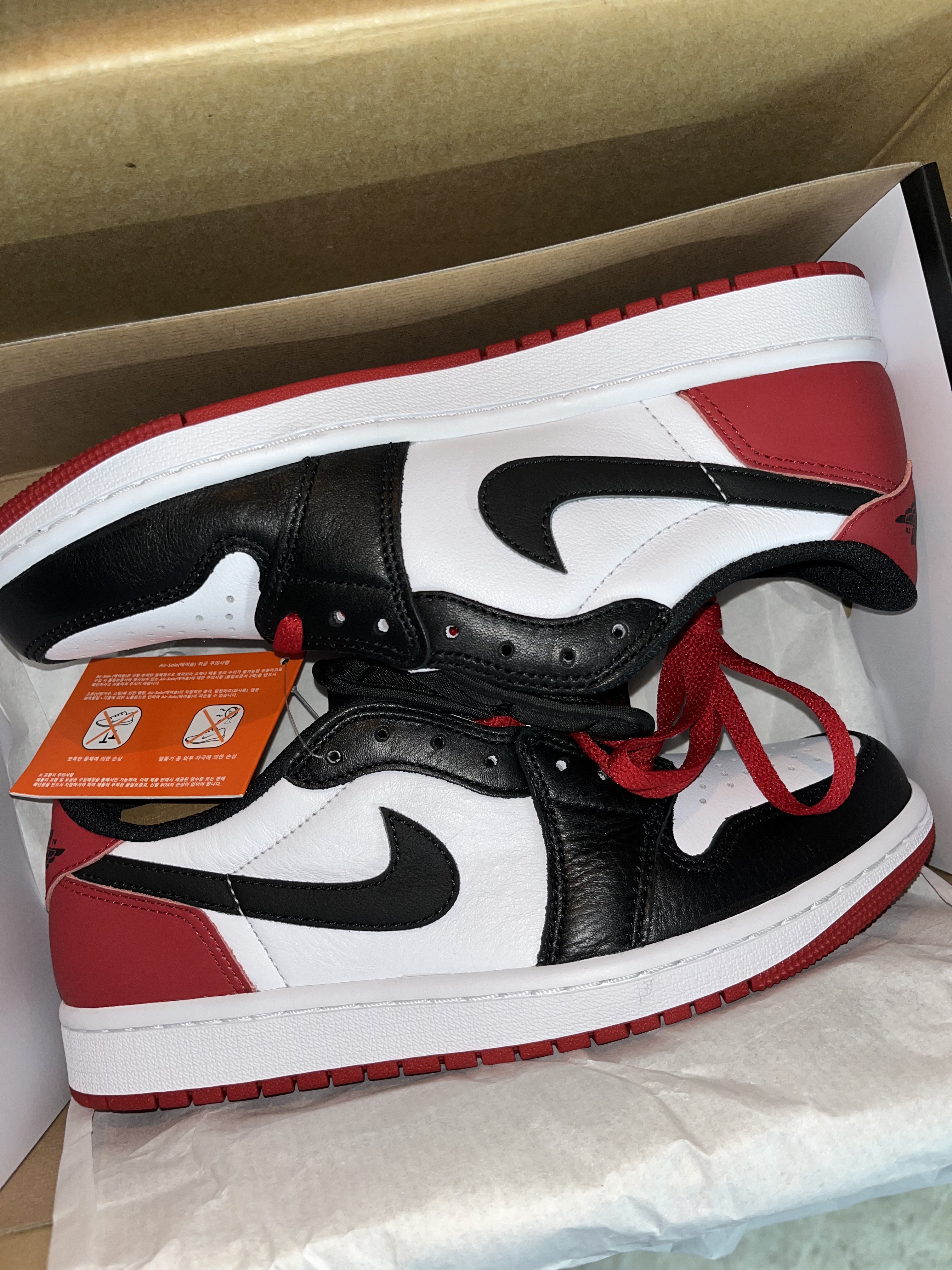 Jordan 1 Retro Low OG Black Toe 착용 스타일