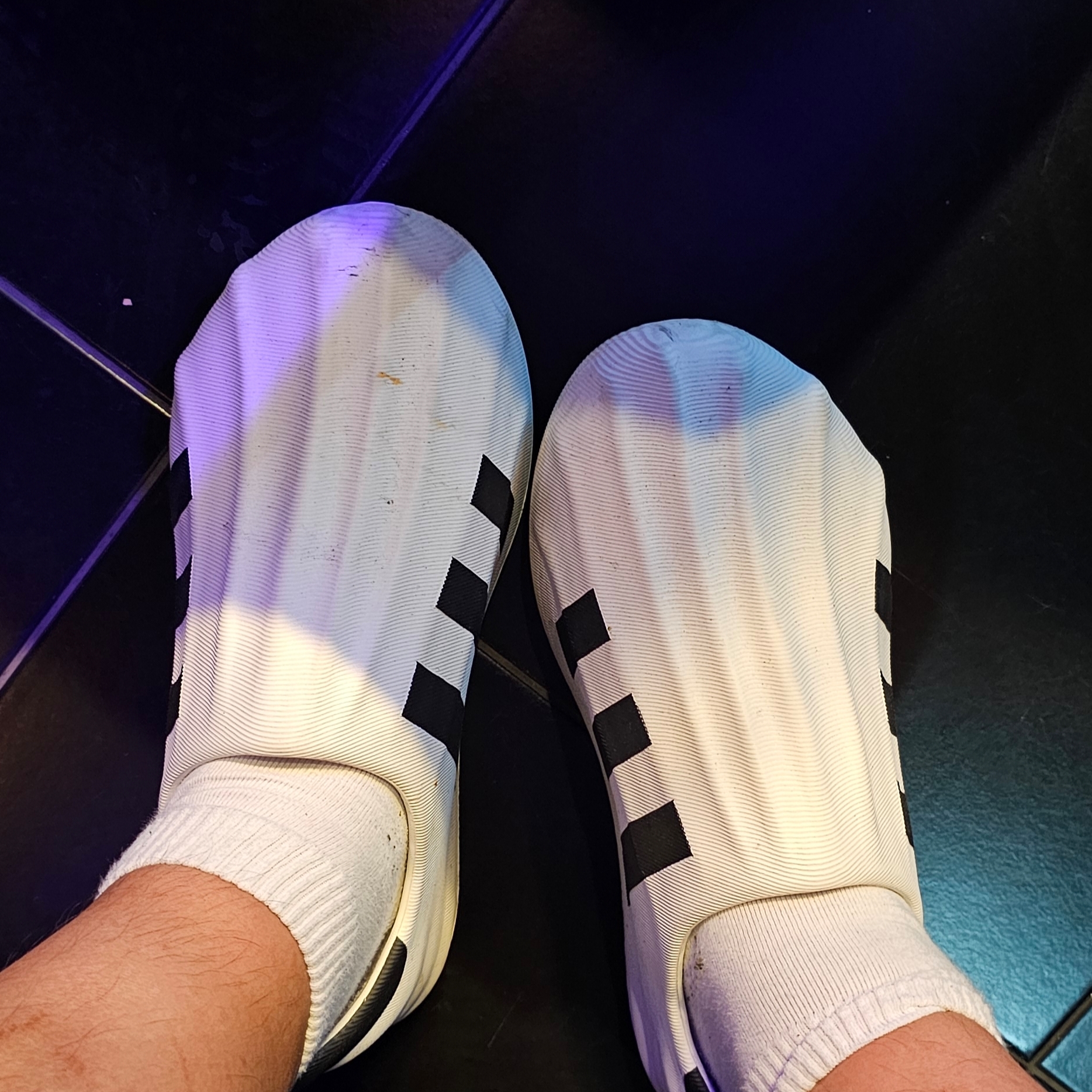 Adidas Adifom Superstar Core White 착용 스타일