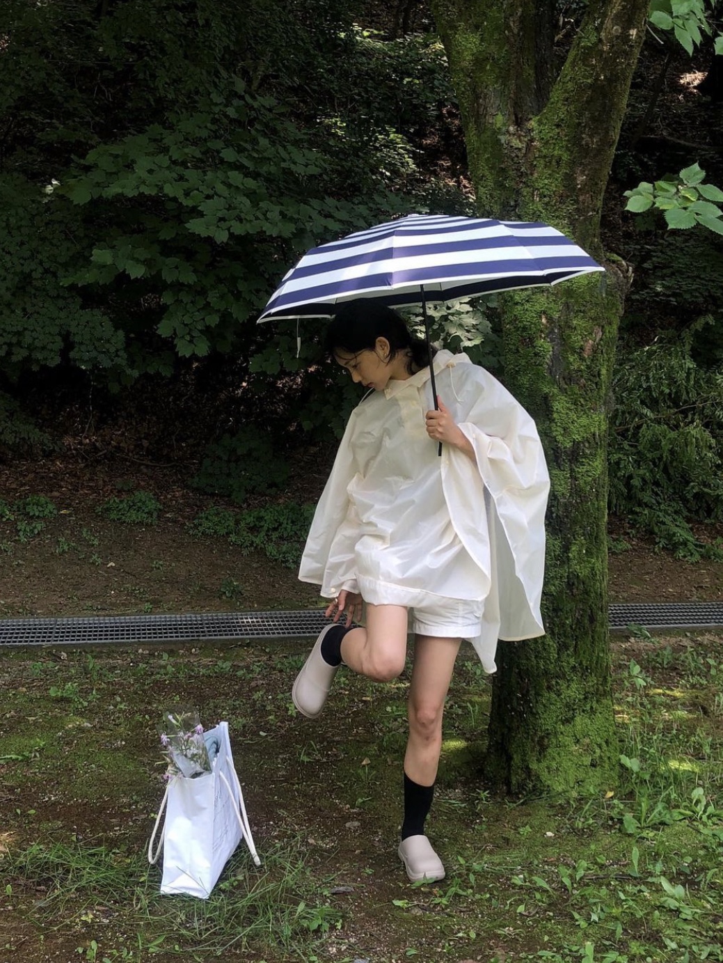 (W) Rockfishweatherwear Hayden Clog Cocoa 착용 스타일