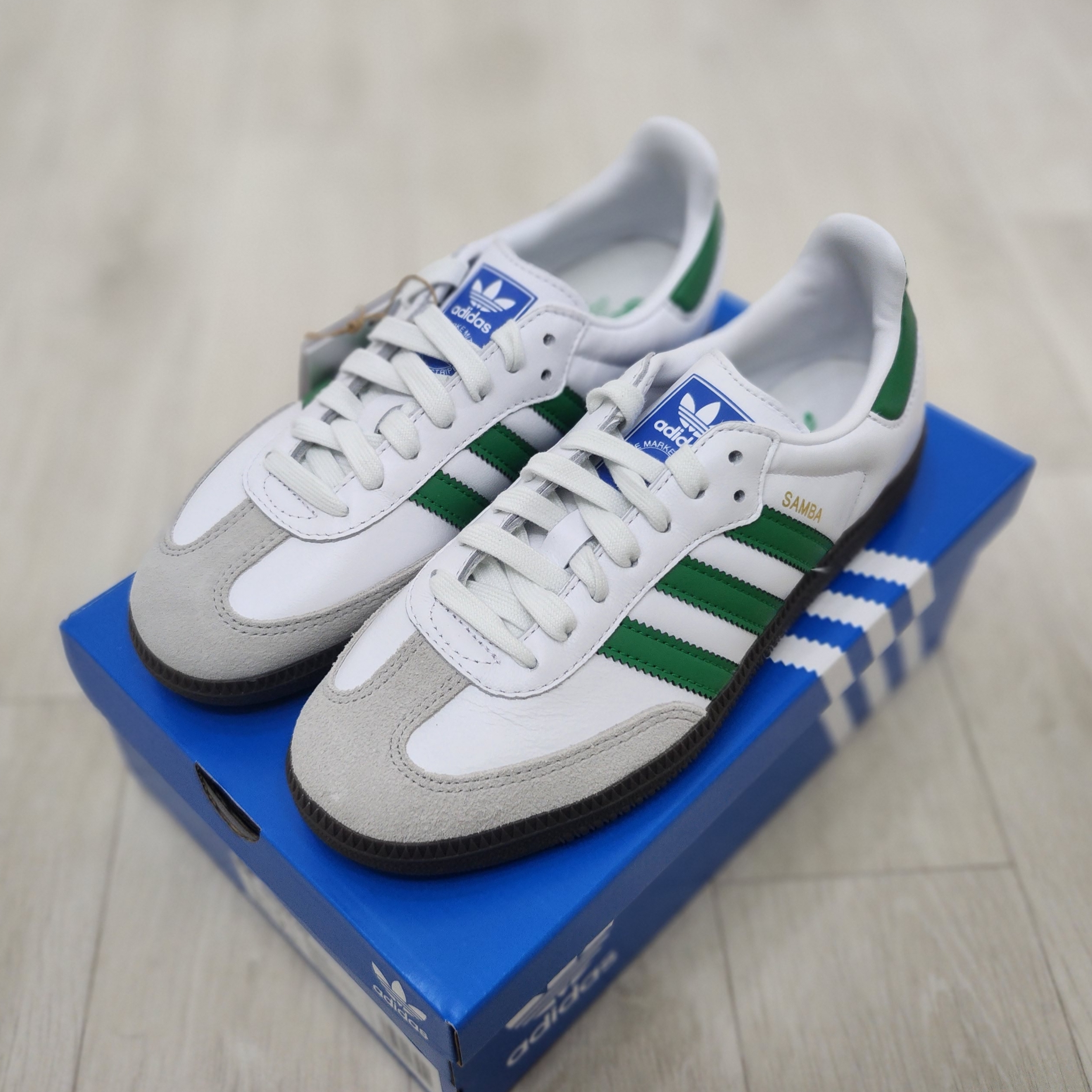 Adidas Samba OG White Green 착용 스타일 - 2