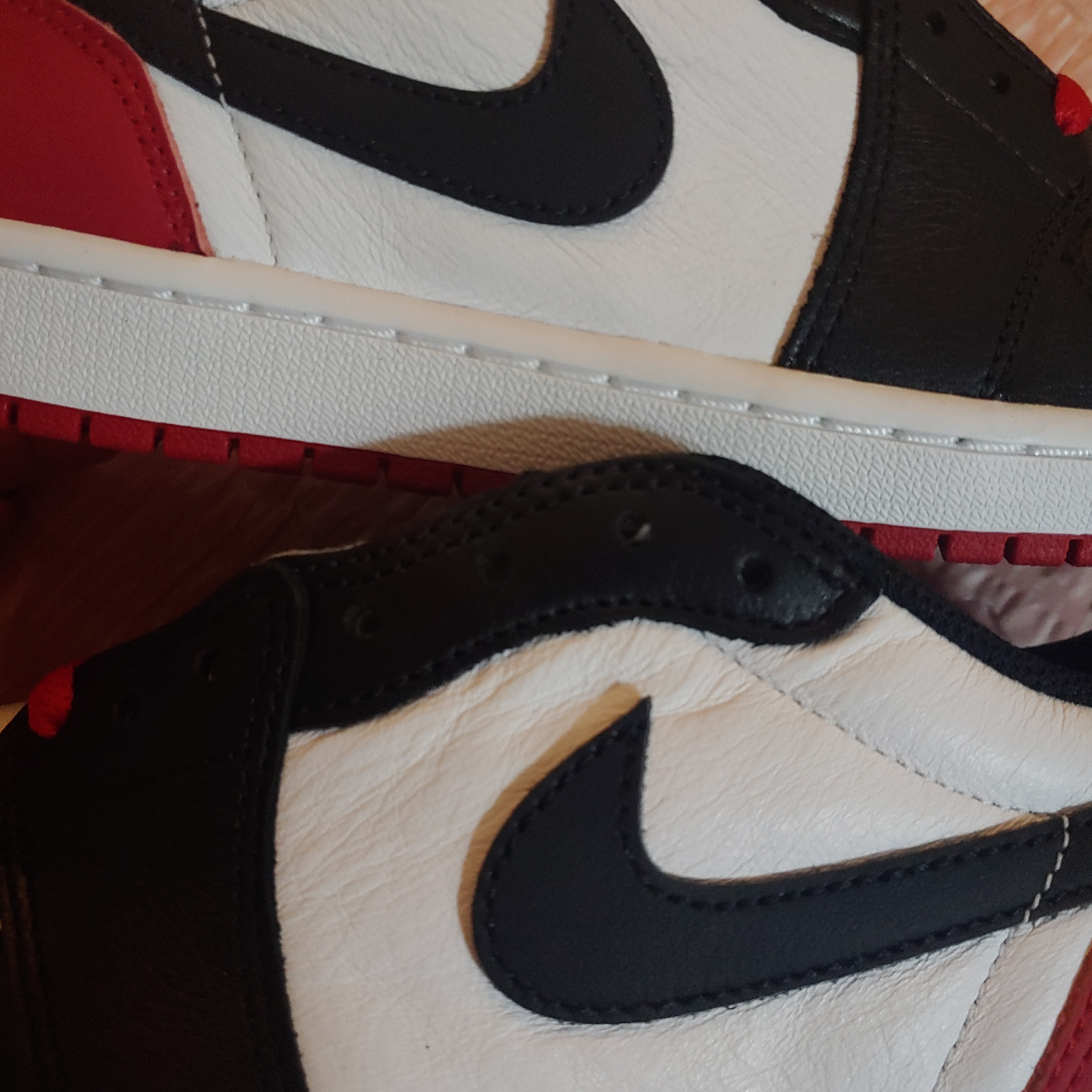 Jordan 1 Retro Low OG Black Toe 착용 스타일 - 1