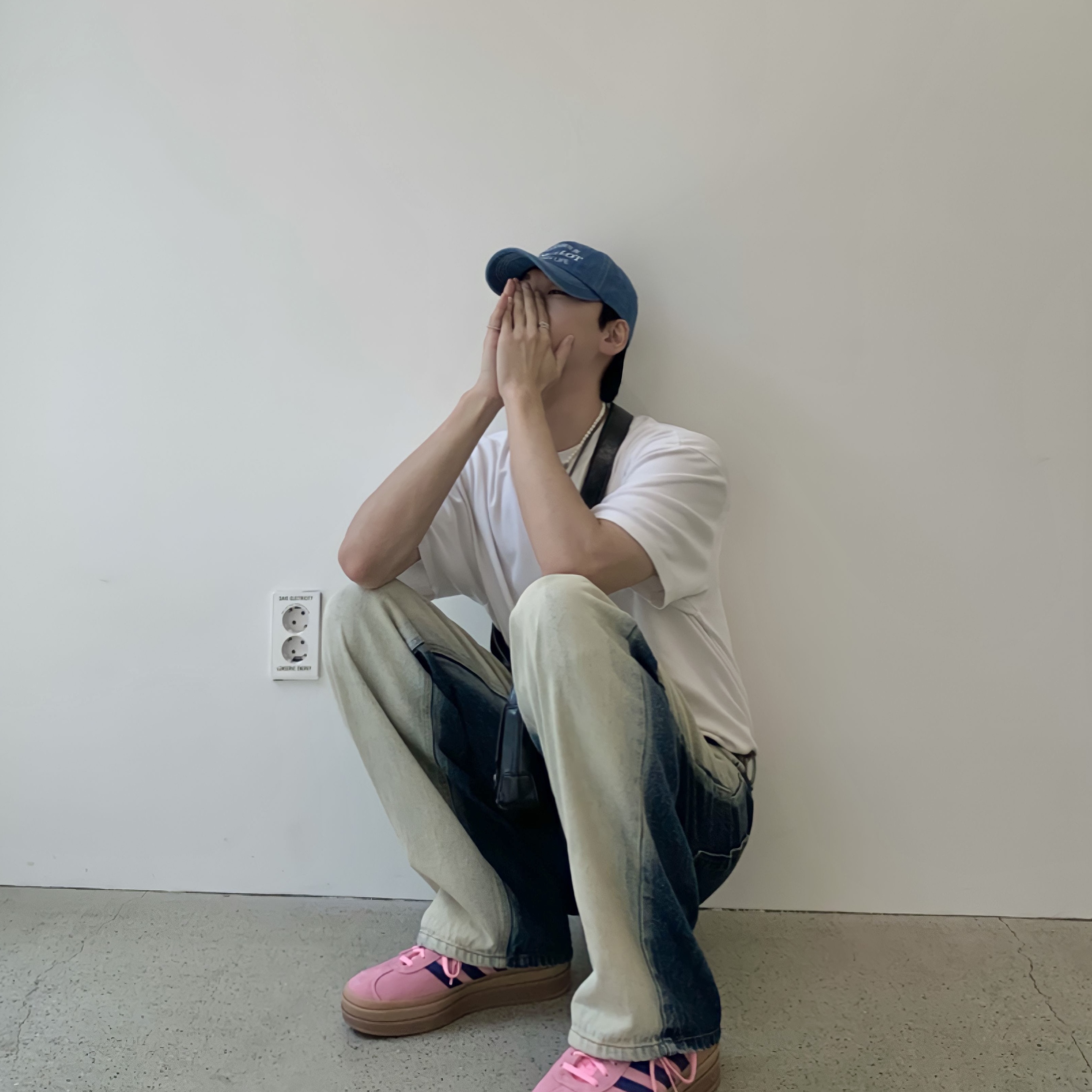 (W) Adidas Gazelle Bold Pink Glow Victory Blue 착용 스타일 - 2