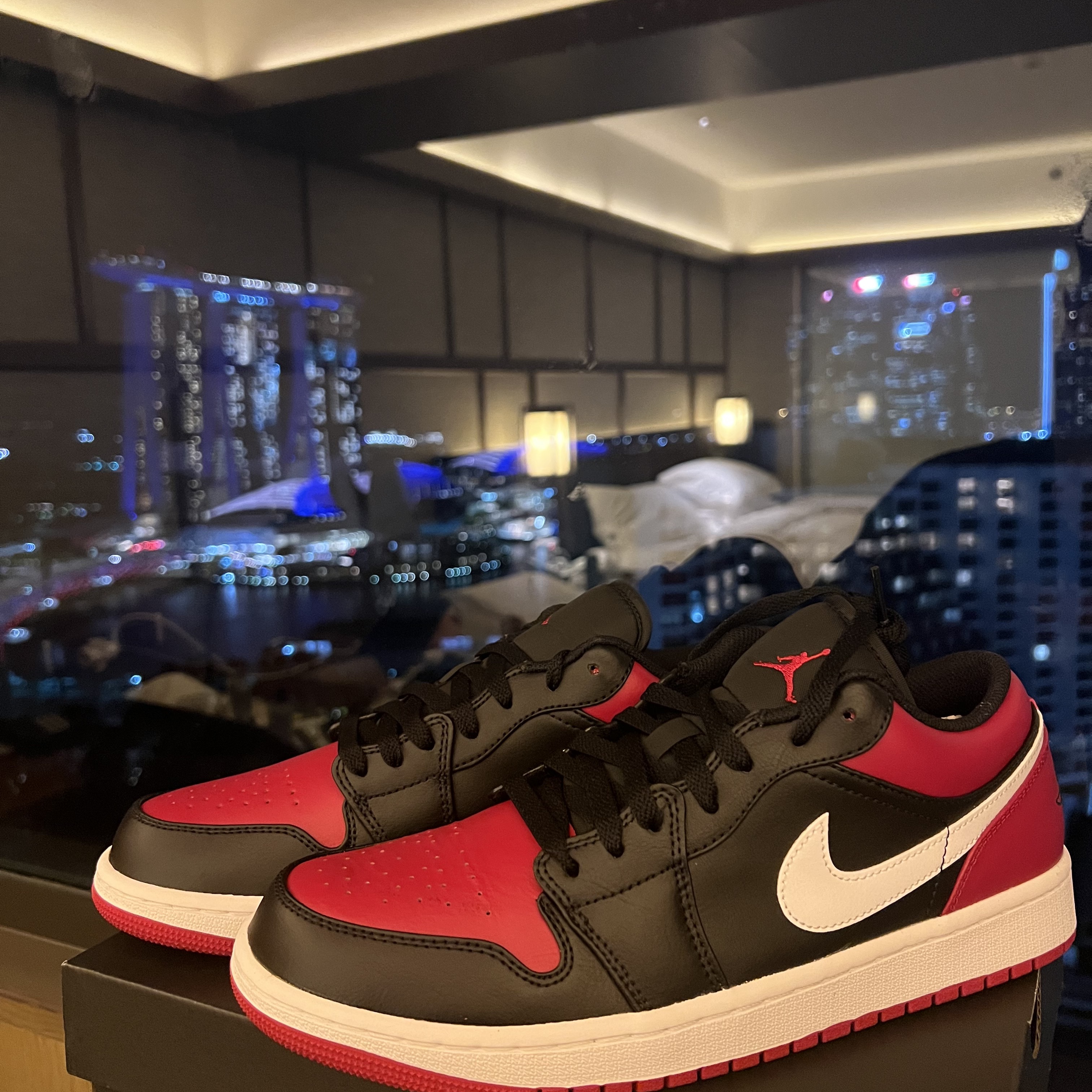 Jordan 1 Low Alternate Bred Toe 착용 스타일