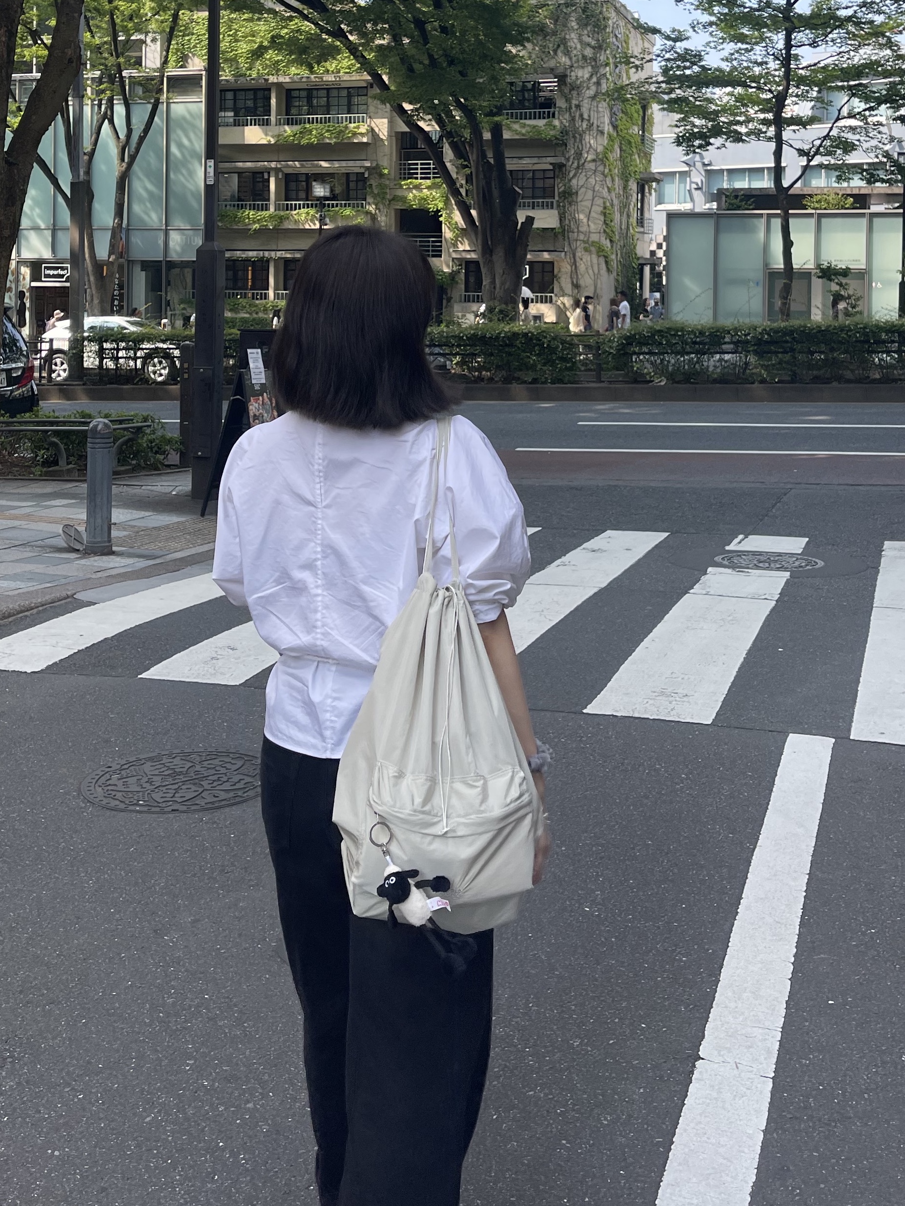 Haag String Backpack Silver 착용 스타일 - 1