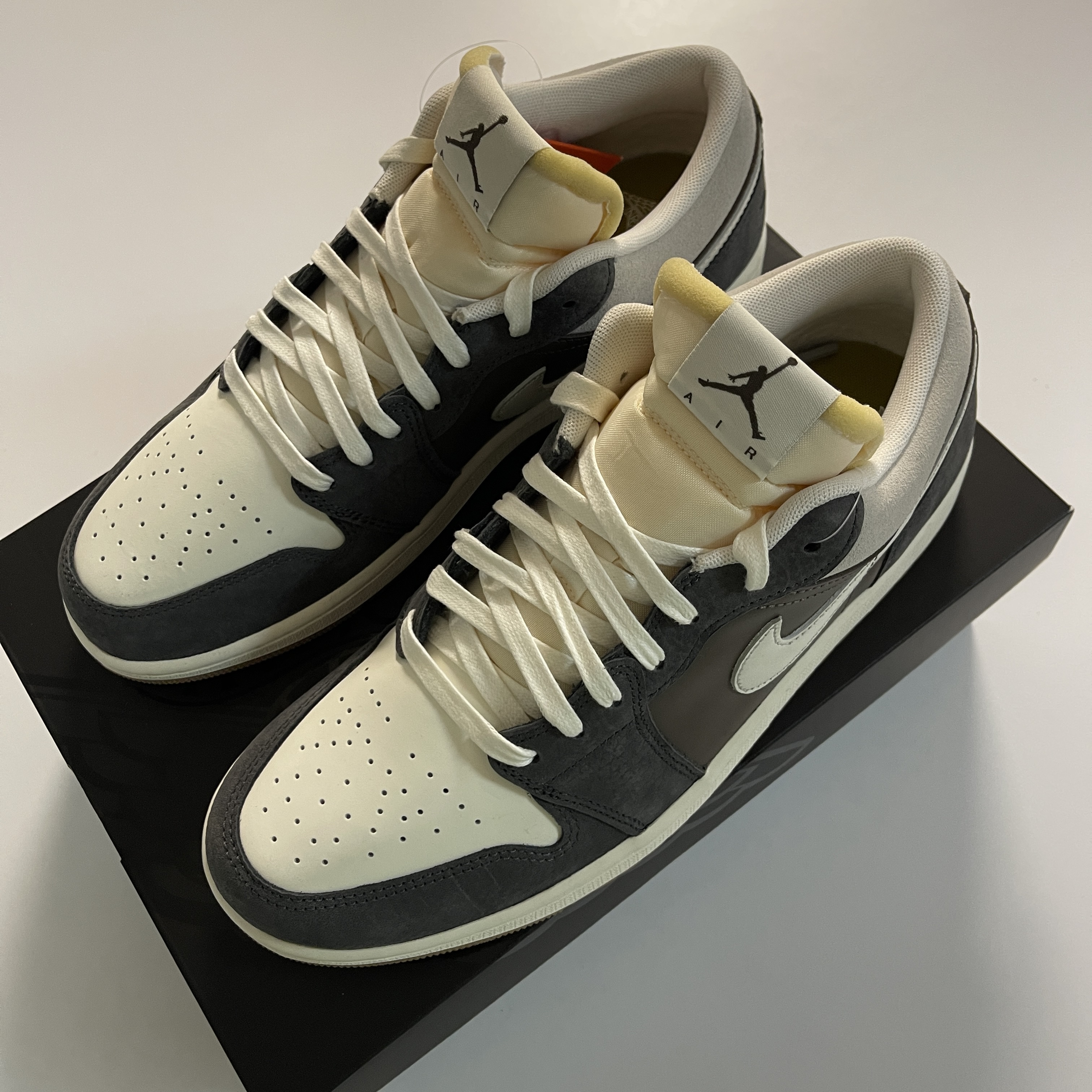 Jordan 1 Low Kkachi 착용 스타일 - 3