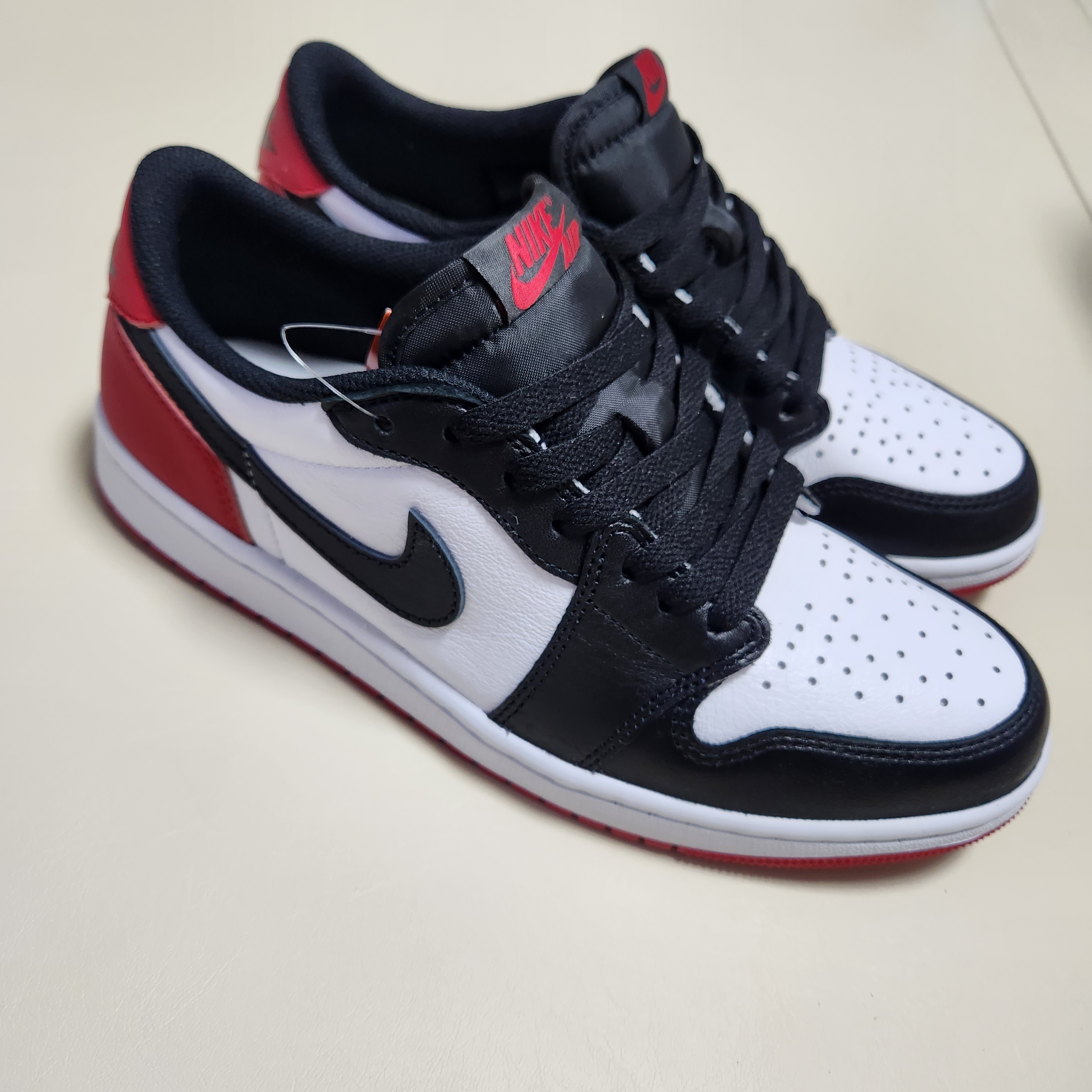 Jordan 1 Retro Low OG Black Toe 착용 스타일