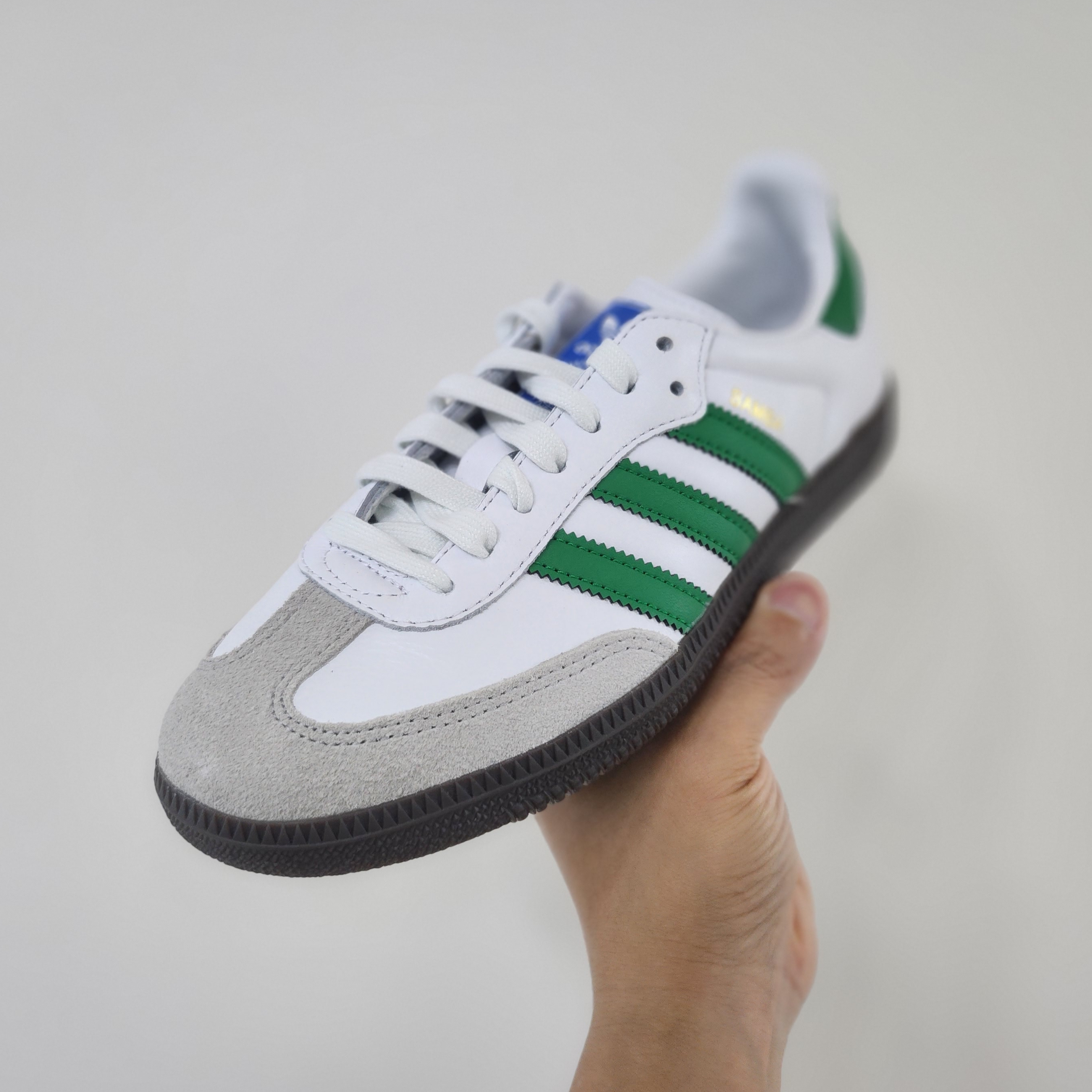 Adidas Samba OG White Green 착용 스타일 - 1