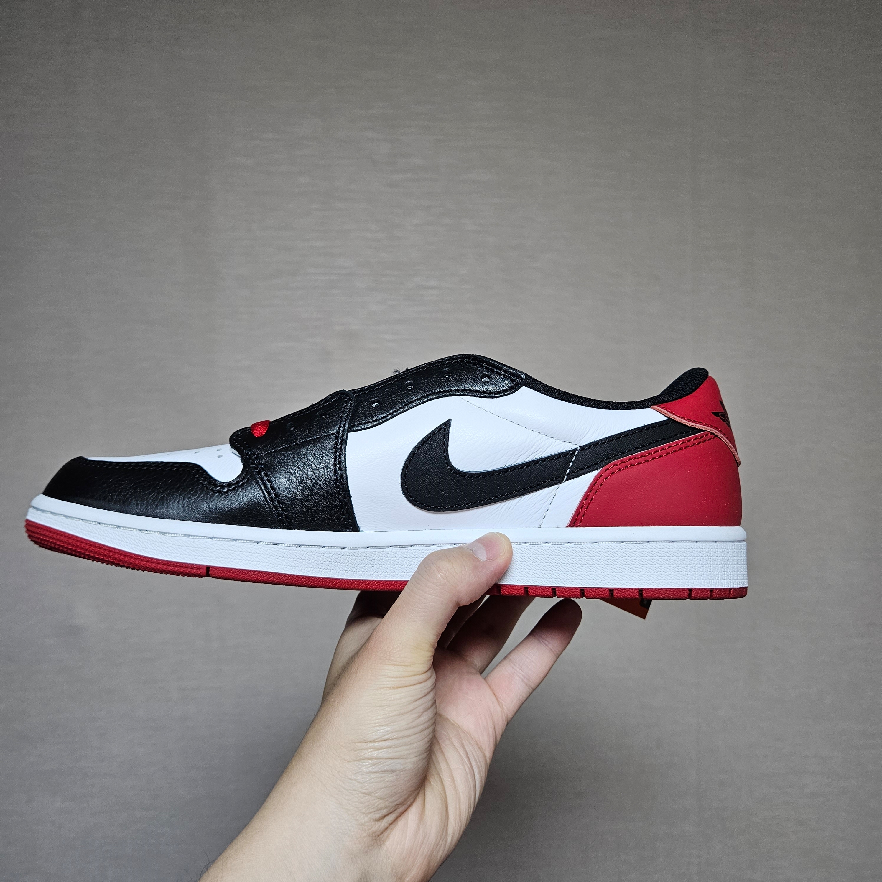Jordan 1 Retro Low OG Black Toe 착용 스타일
