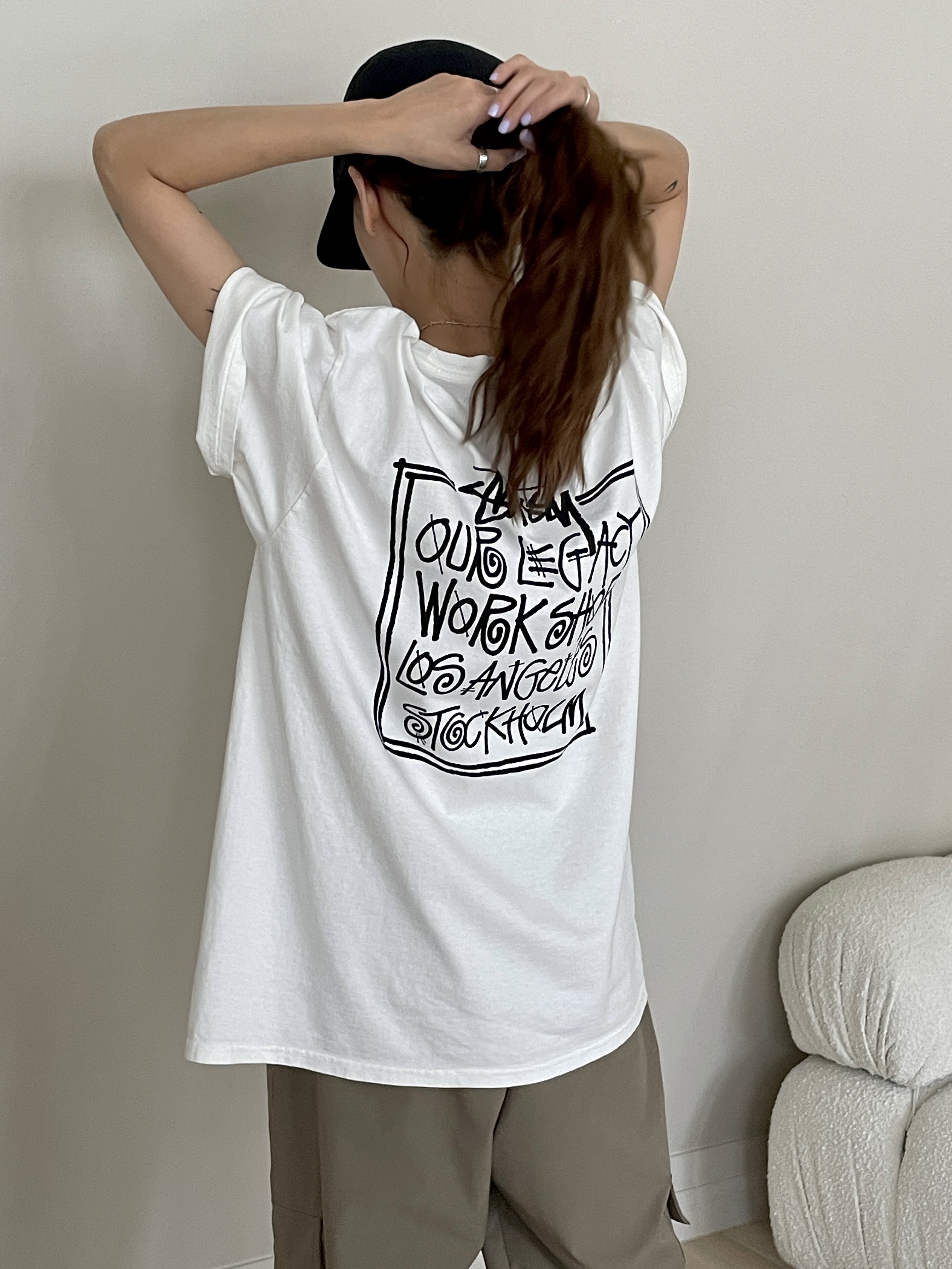 Supreme Washed Chino Twill Camp Cap Black, Stussy x Our Legacy Frame Pigment Dyed T-Shirt Natural 착용 스타일 - 2