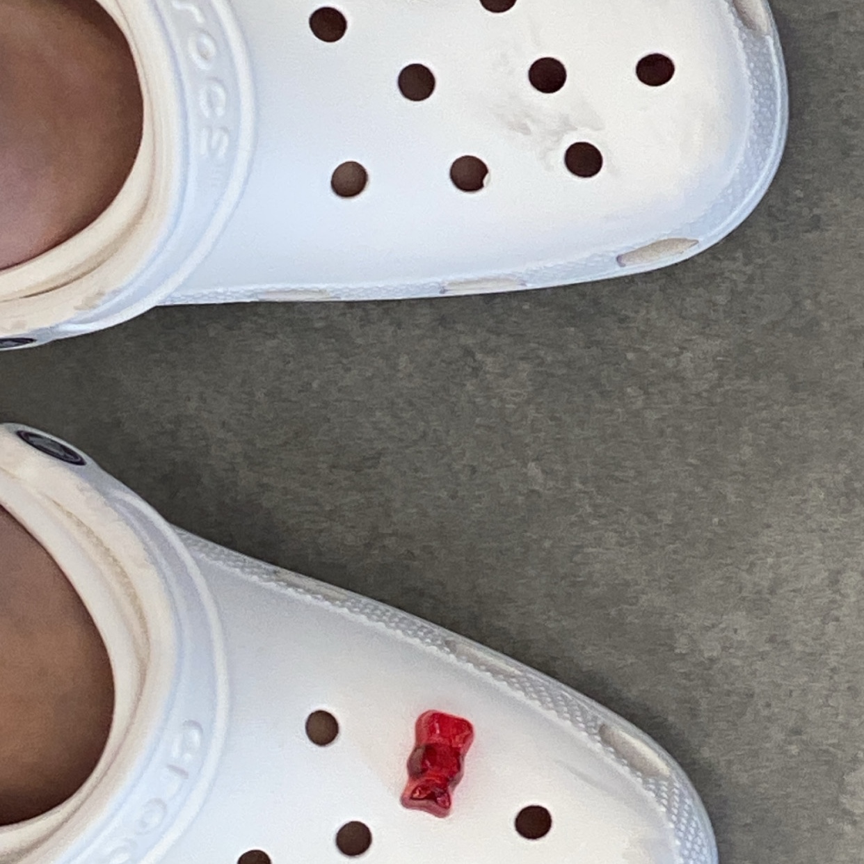 (Kids) Crocs Classic Clog White 착용 스타일