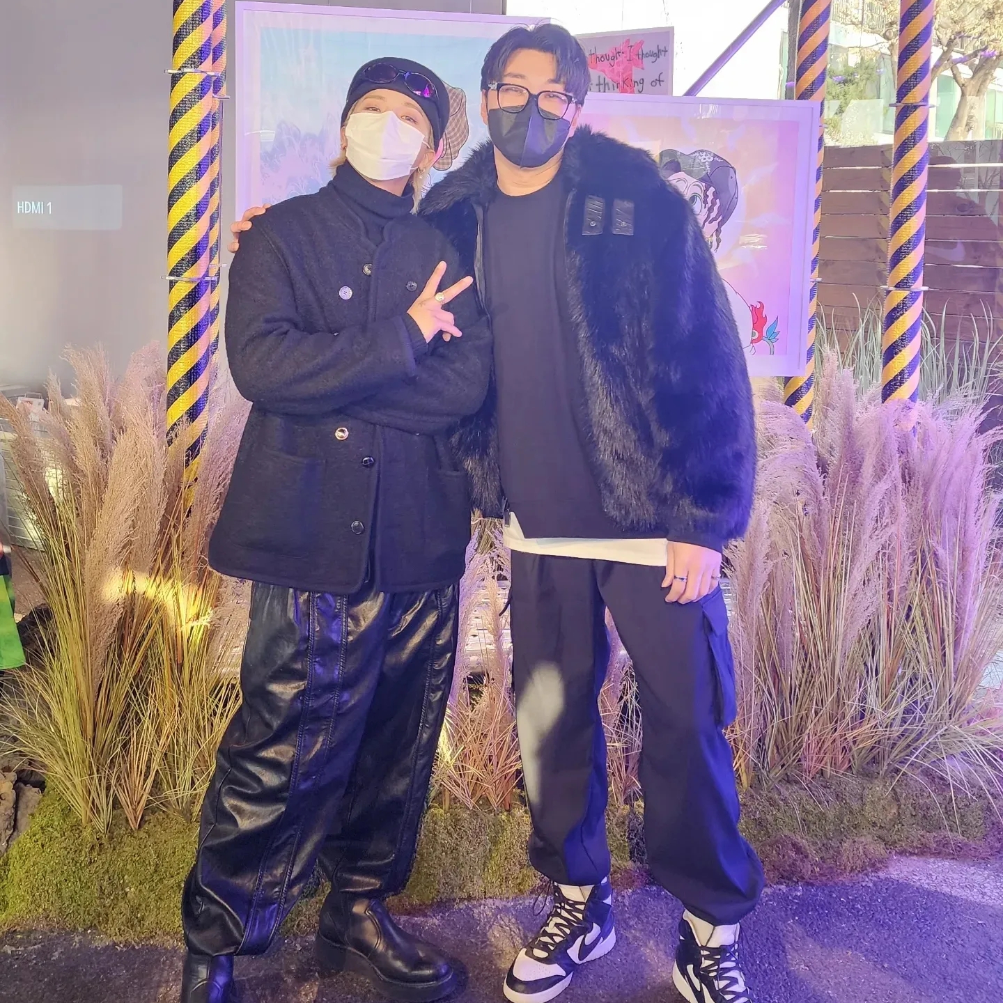 Nike x Ambush Dunk High Black, (W) Nike x Ambush Reversible Faux-Fur Coat Black 착용 스타일 - 1