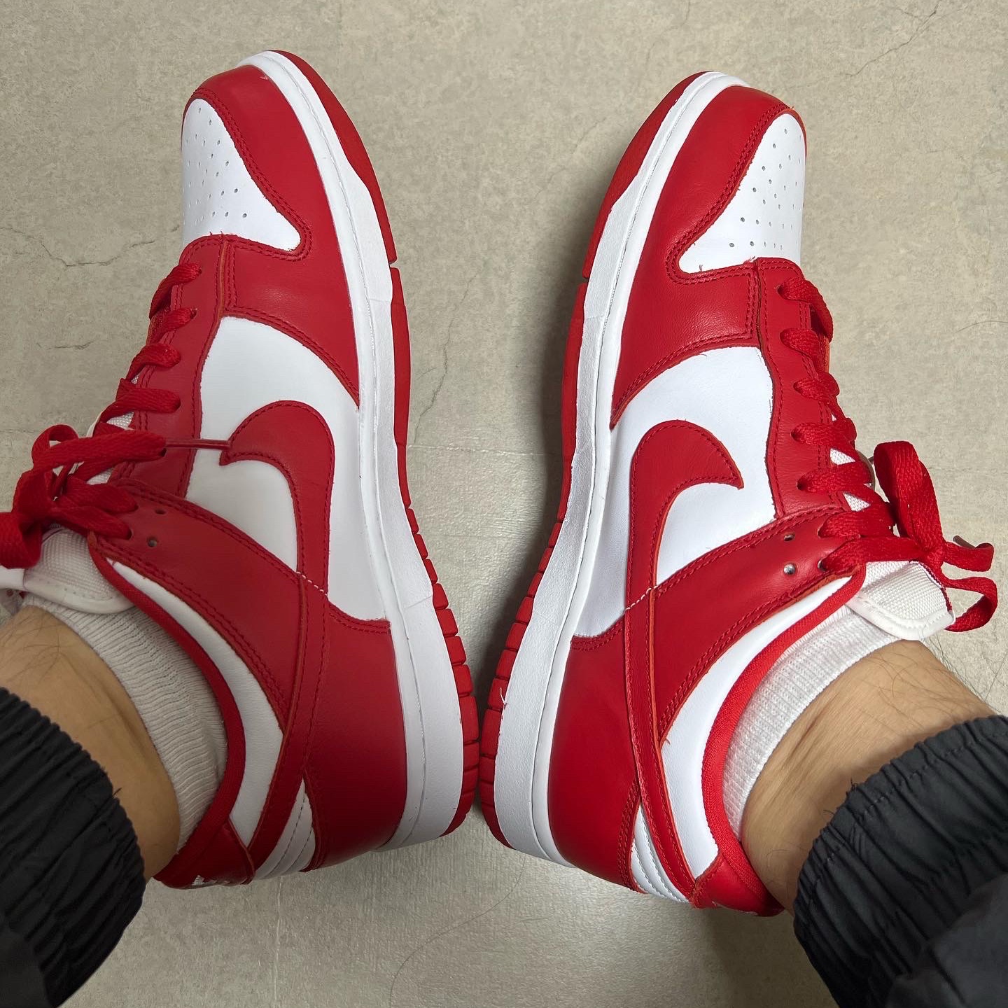 (W) Nike Dunk Low Vintage Green, Nike Dunk Low SP University Red 2020 착용 스타일 - 2